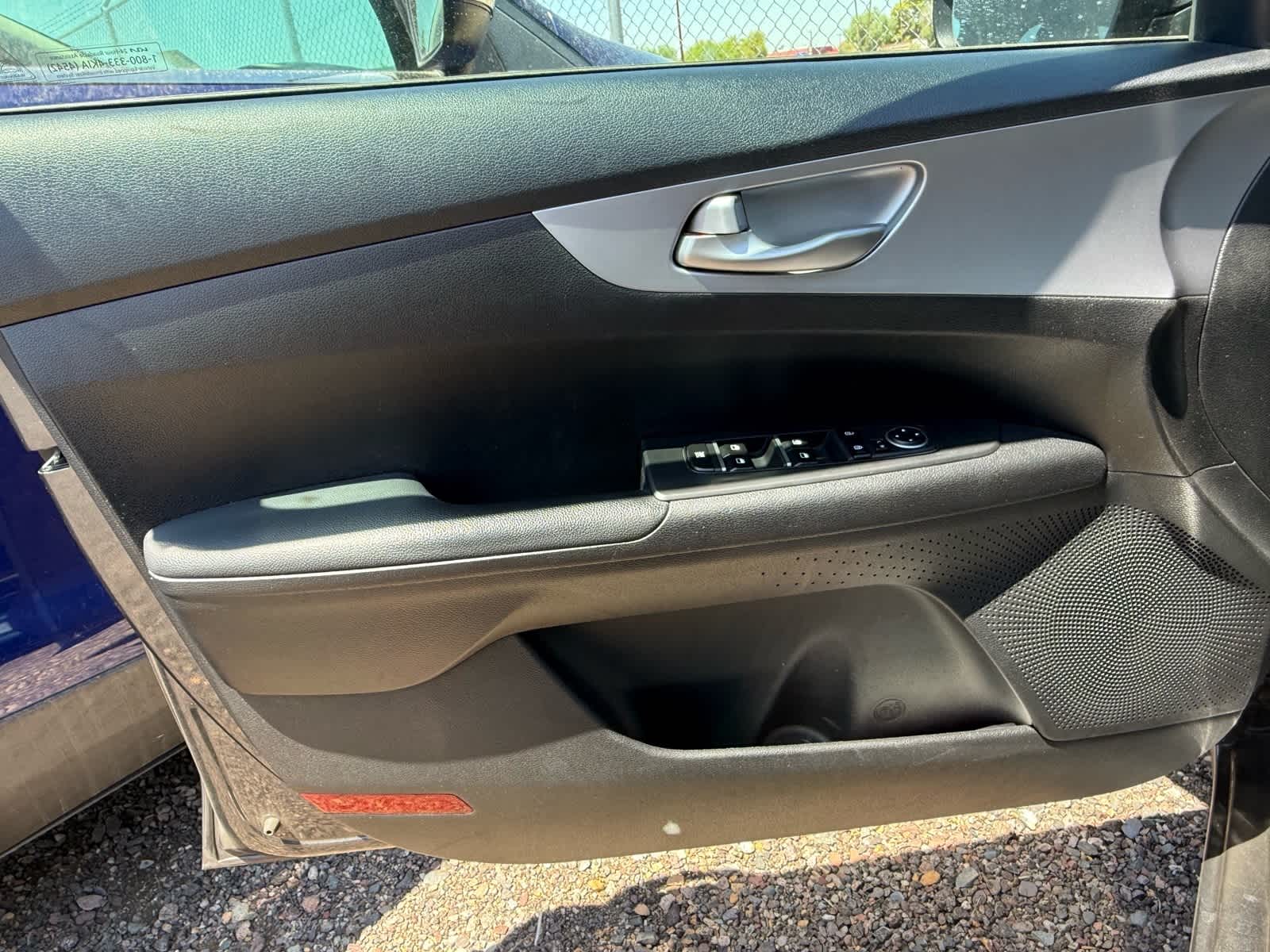 Thumbnail: 2024 Kia Forte - 9