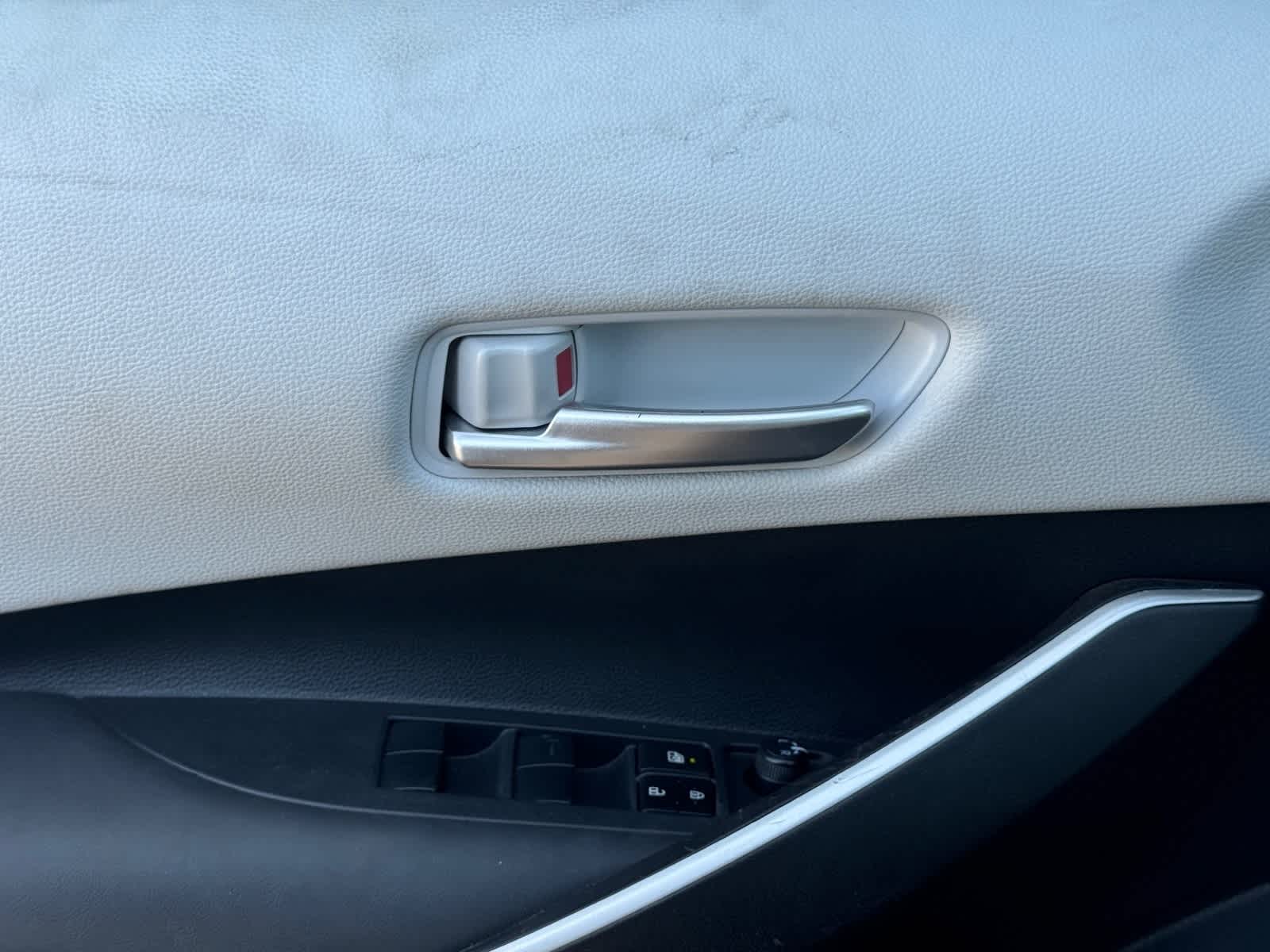 Thumbnail: 2025 Toyota Corolla - 19