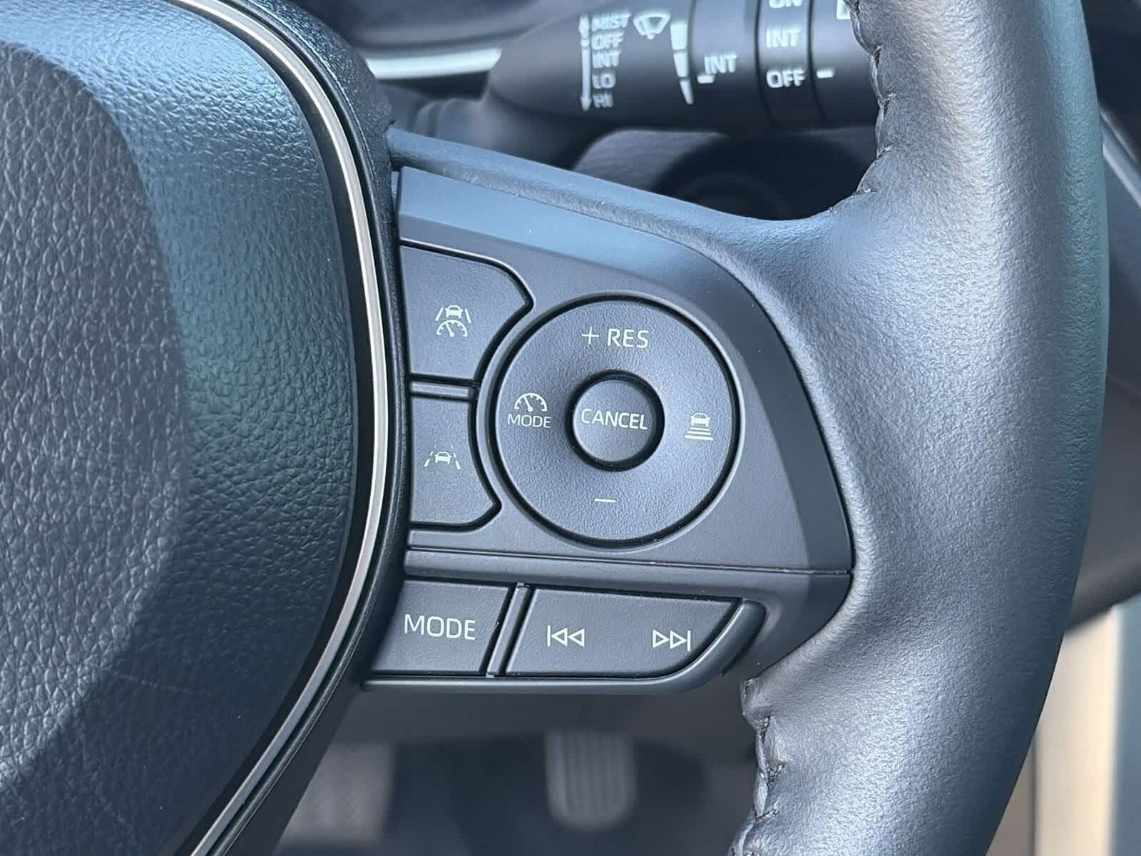 Thumbnail: 2024 Toyota Corolla Cross - 29