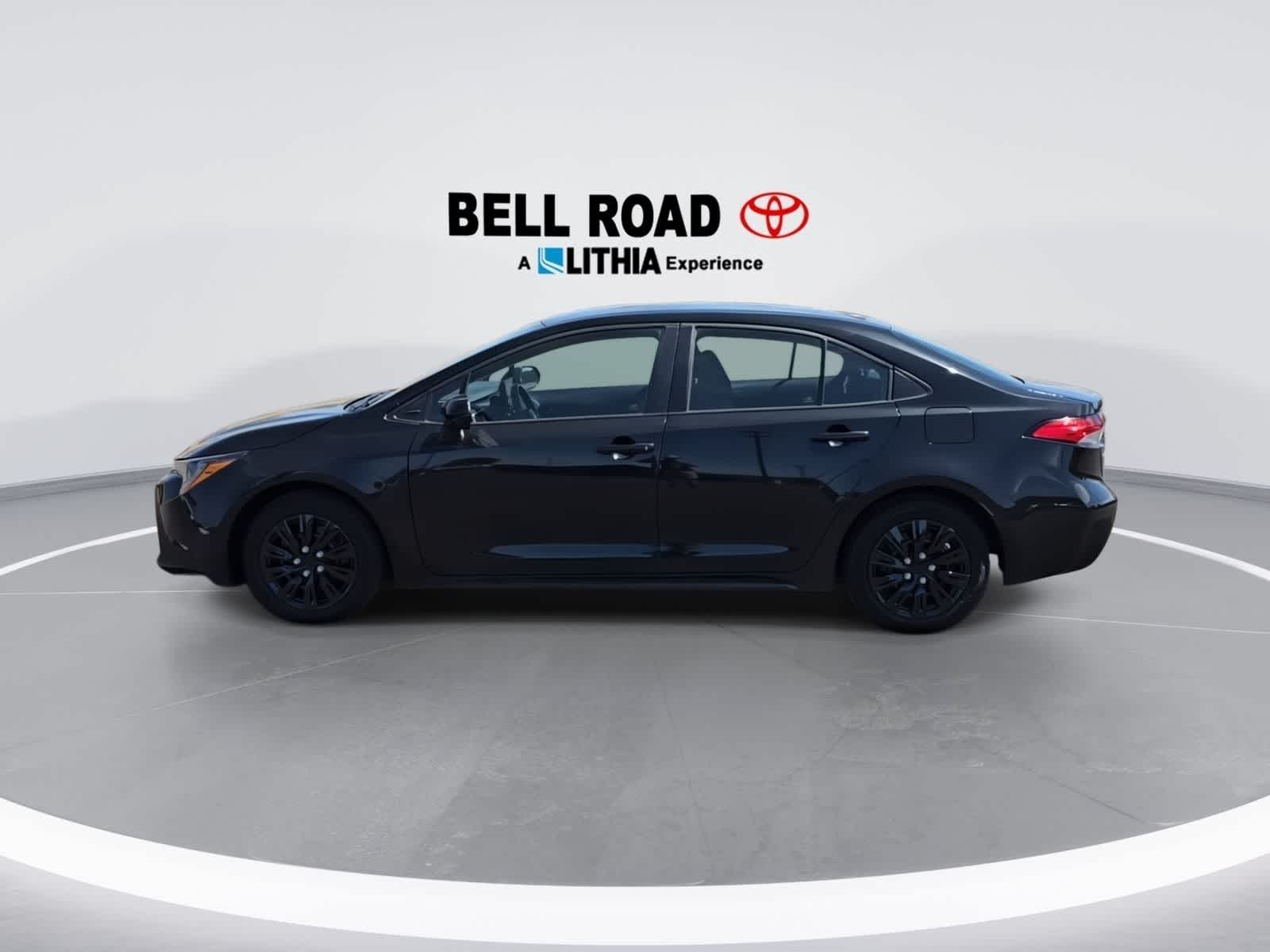 Thumbnail: 2022 Toyota Corolla - 6