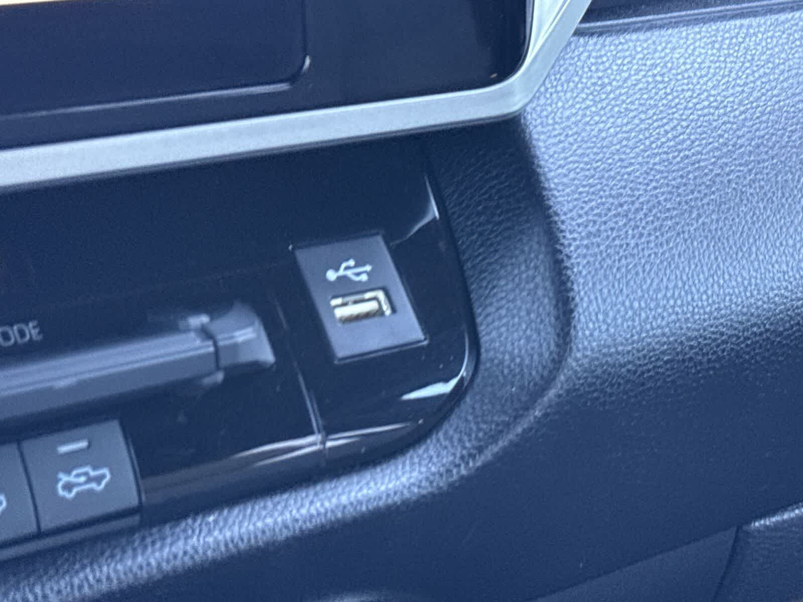 Thumbnail: 2025 Toyota Tundra - 24