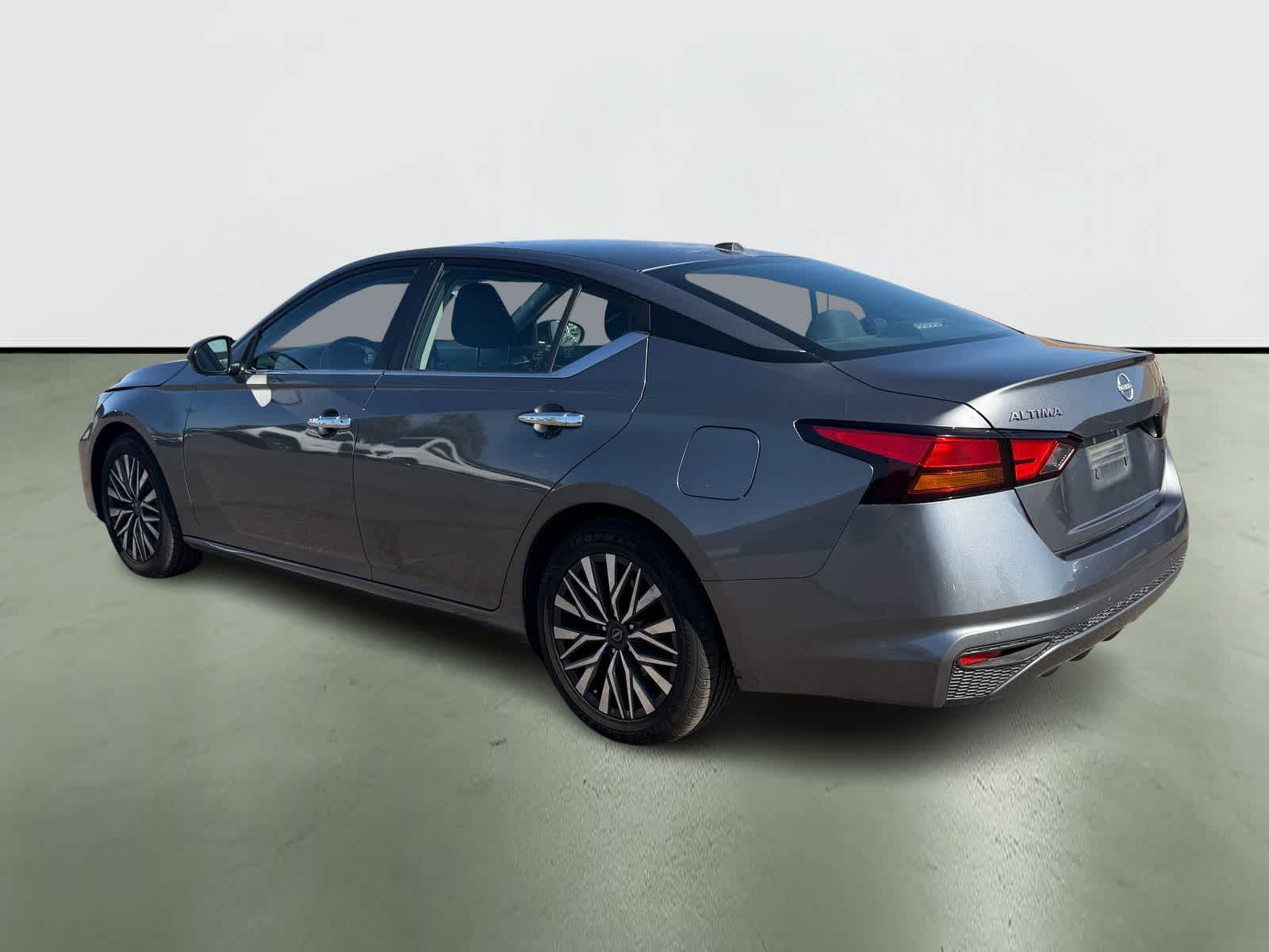 Thumbnail: 2024 Nissan Altima - 4