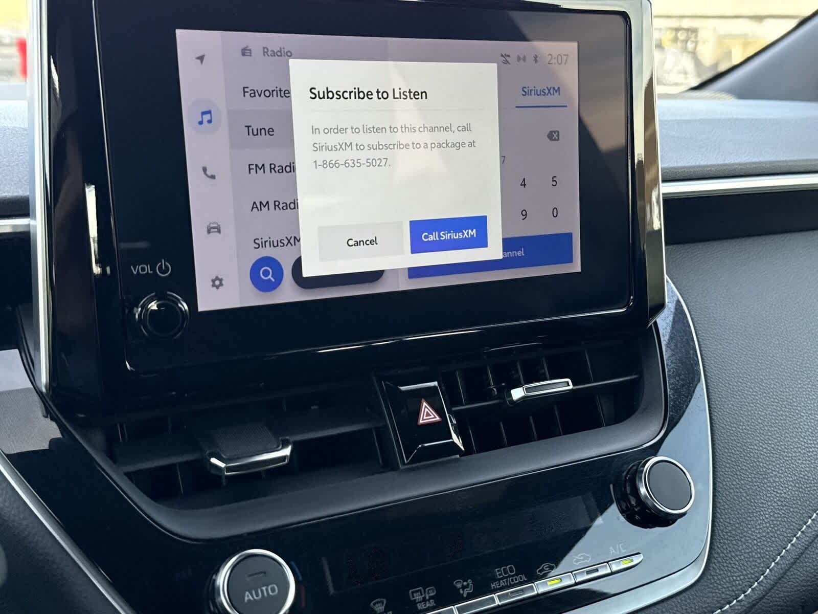 Thumbnail: 2023 Toyota Corolla - 21