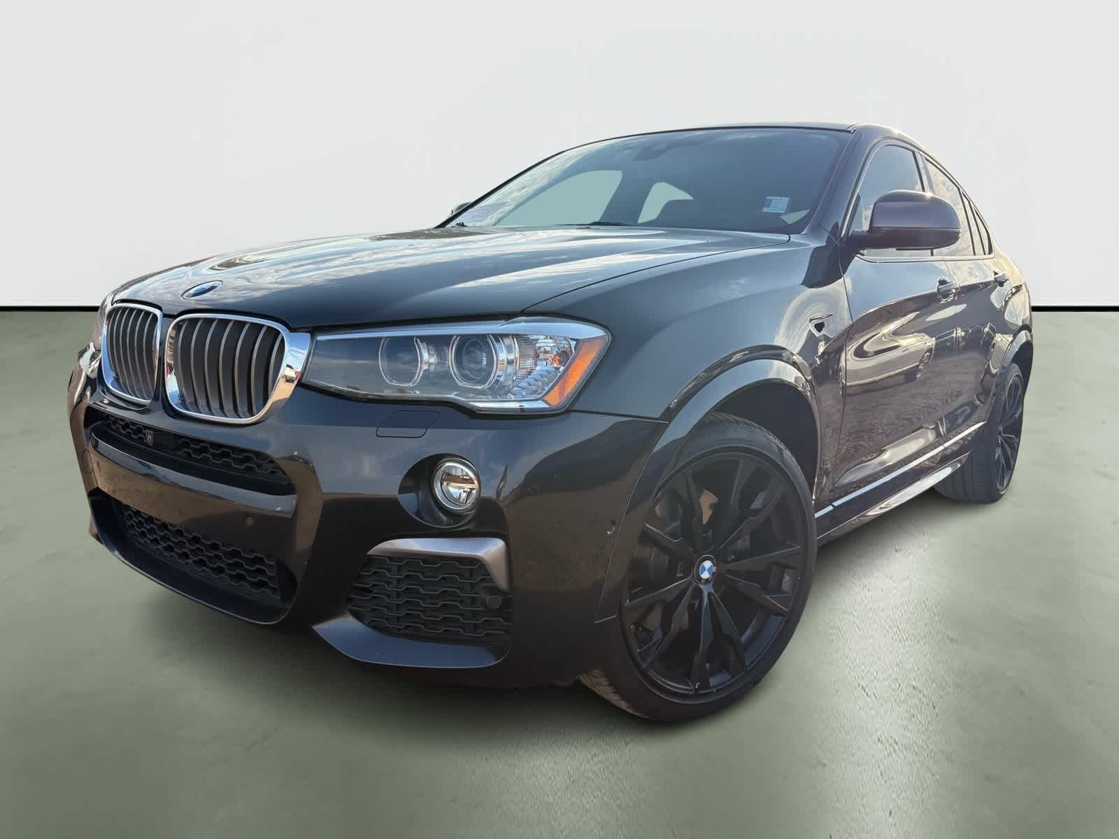 Thumbnail: 2018 BMW X4 - 2