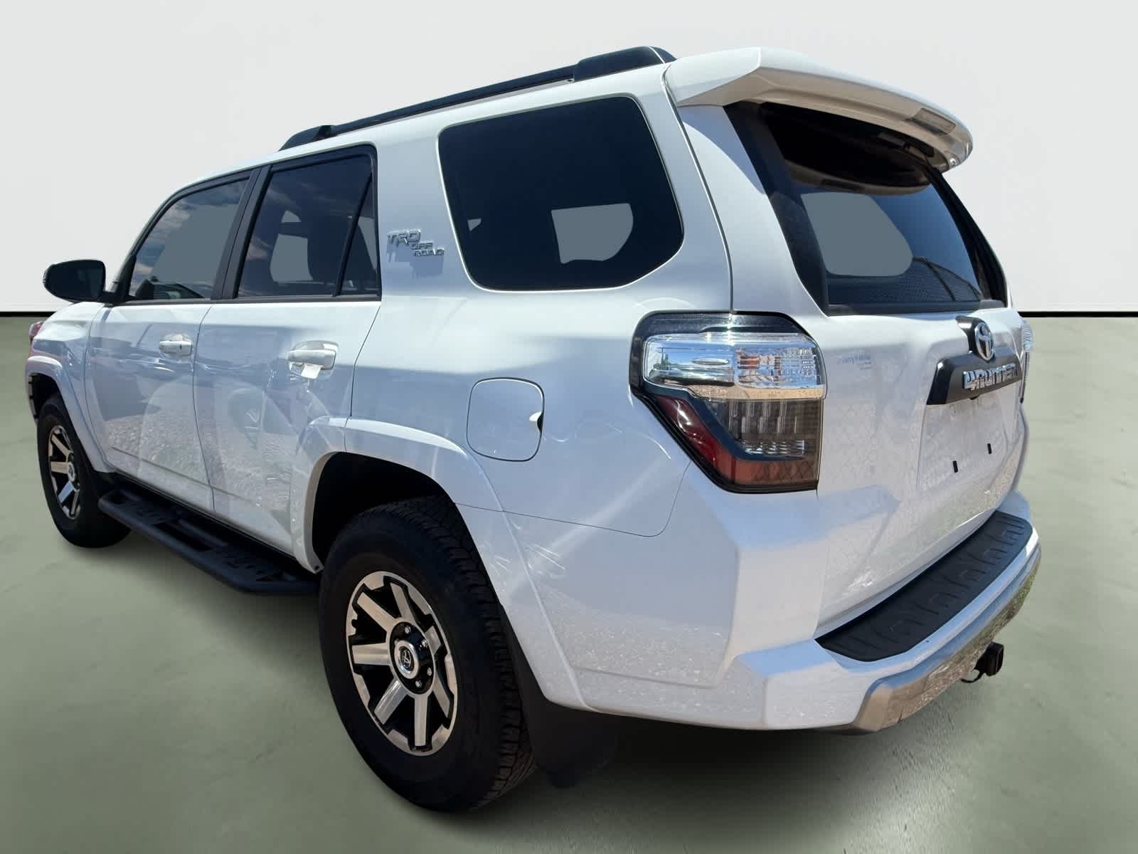 Thumbnail: 2023 Toyota 4Runner - 3