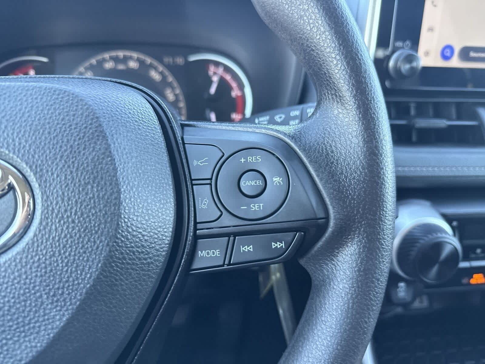 Thumbnail: 2024 Toyota RAV4 - 29