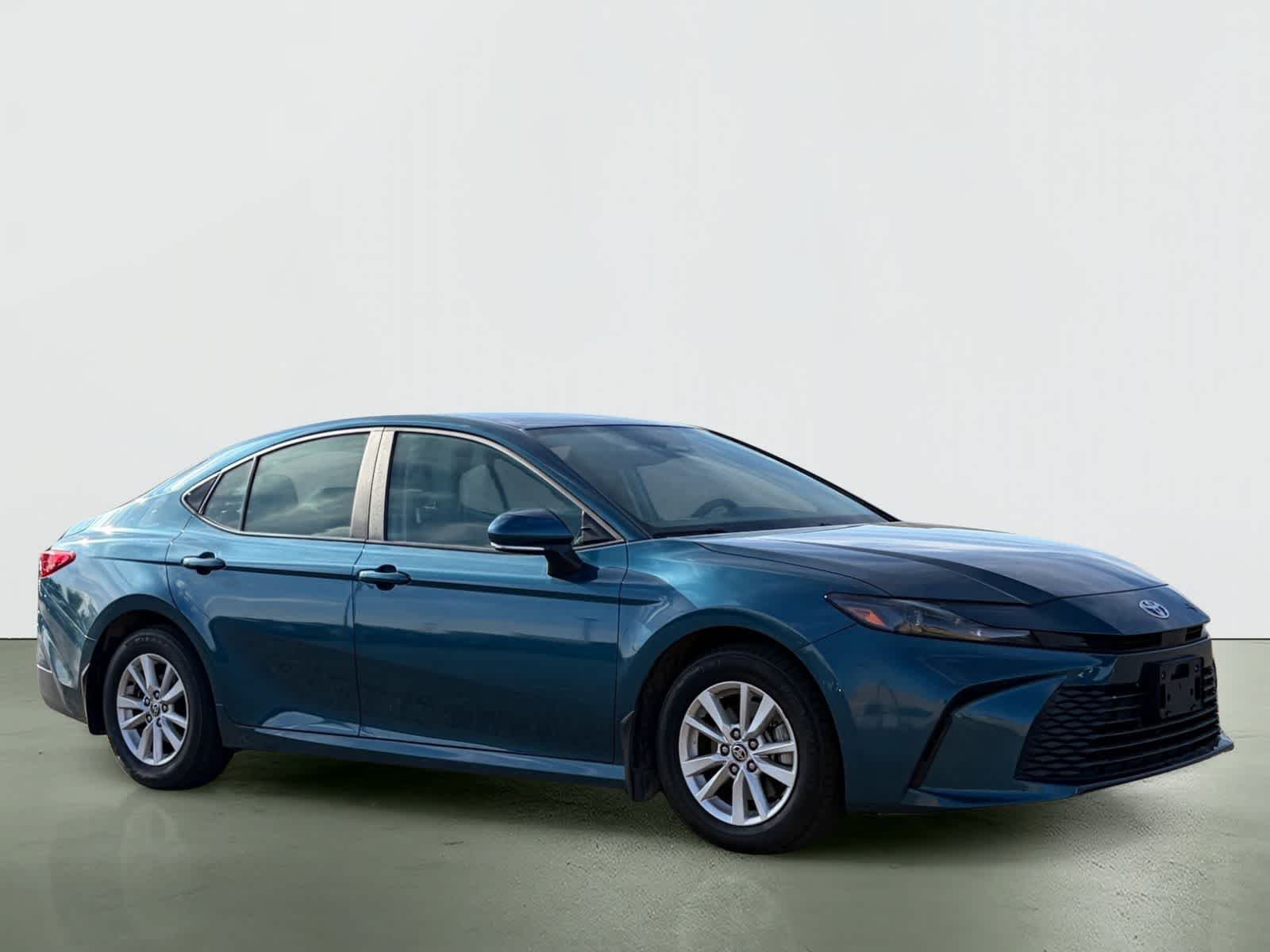 Thumbnail: 2025 Toyota Camry - 6