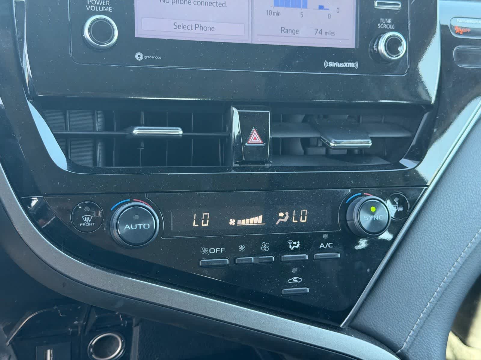 Thumbnail: 2024 Toyota Camry - 18