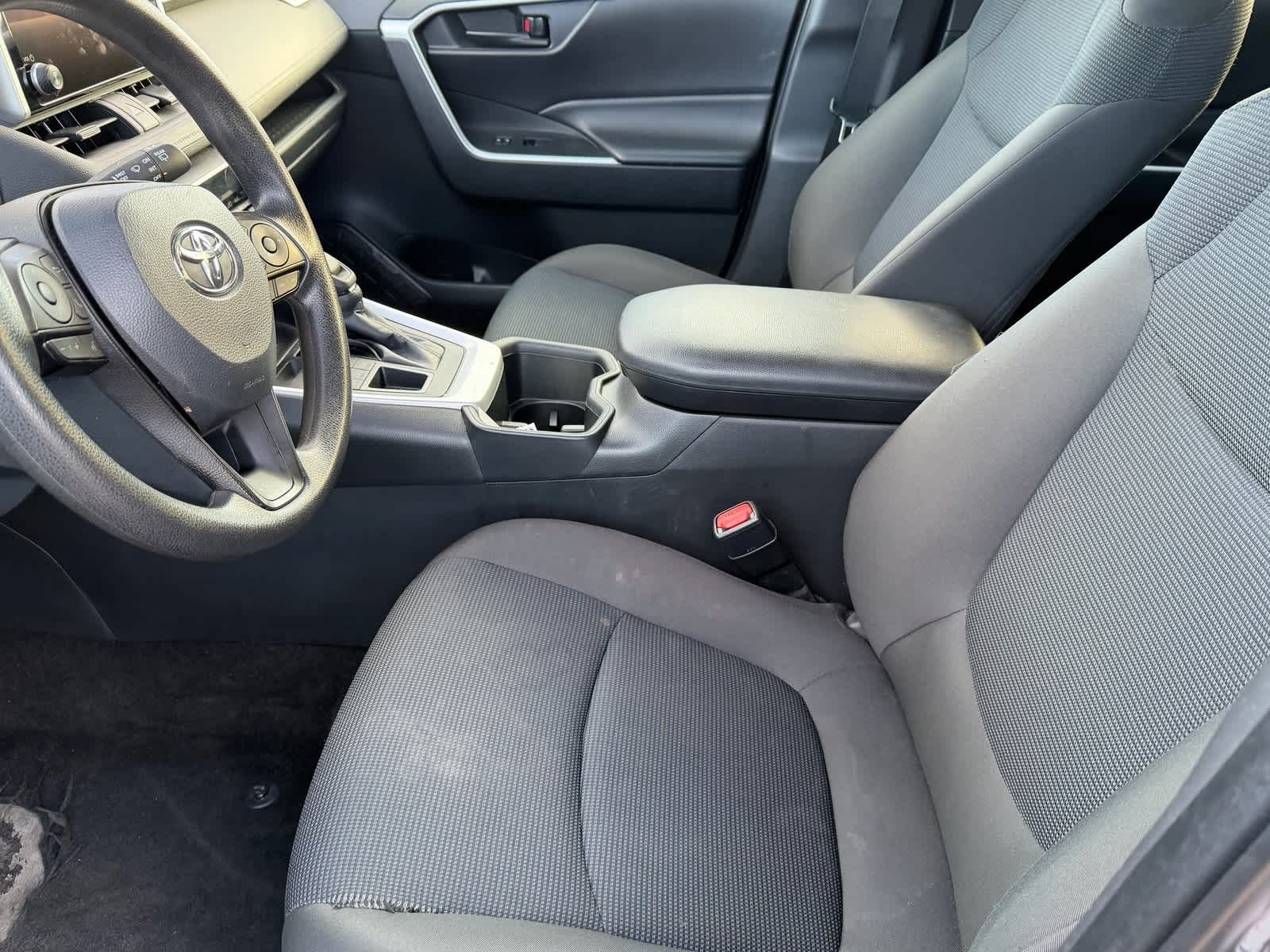 Thumbnail: 2024 Toyota RAV4 - 20