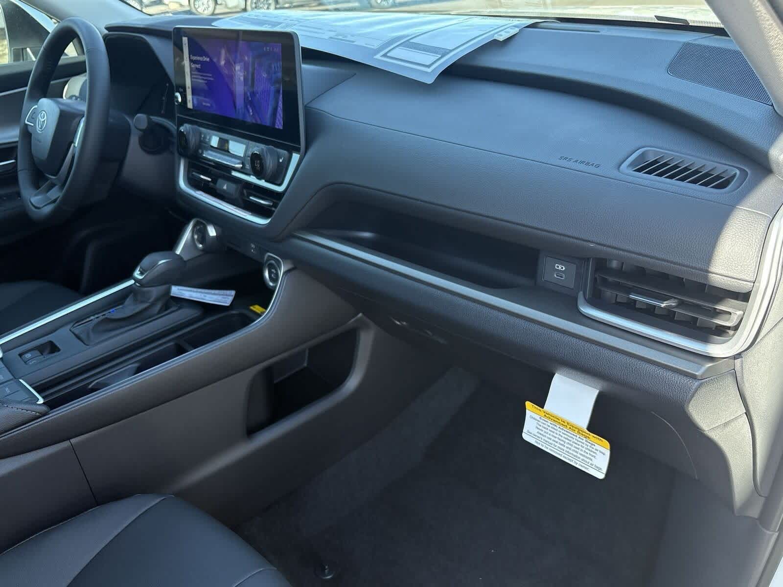 Thumbnail: 2025 Toyota Grand Highlander - 11