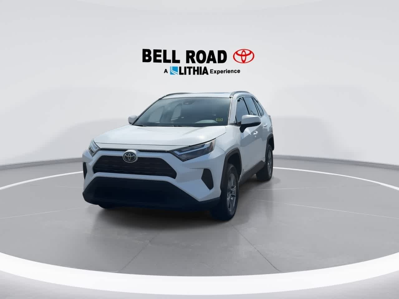 Thumbnail: 2022 Toyota RAV4 - 3