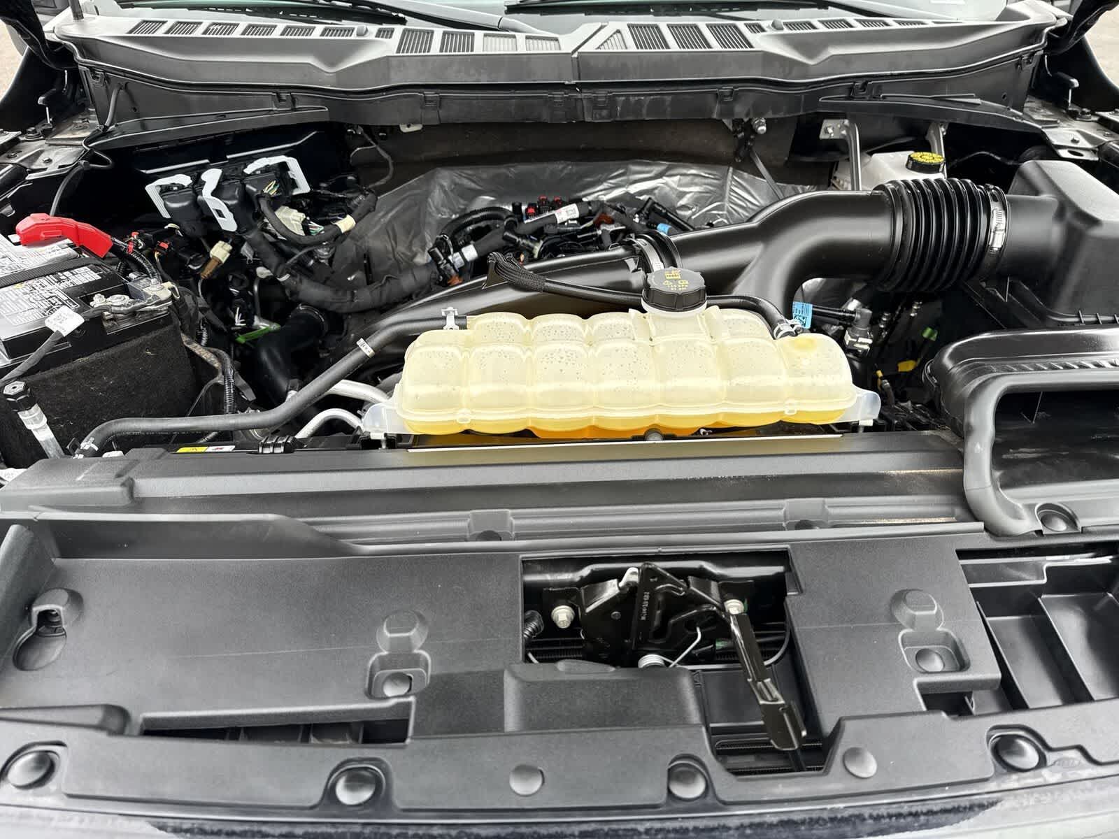 Thumbnail: 2025 Ford F-150 - 32