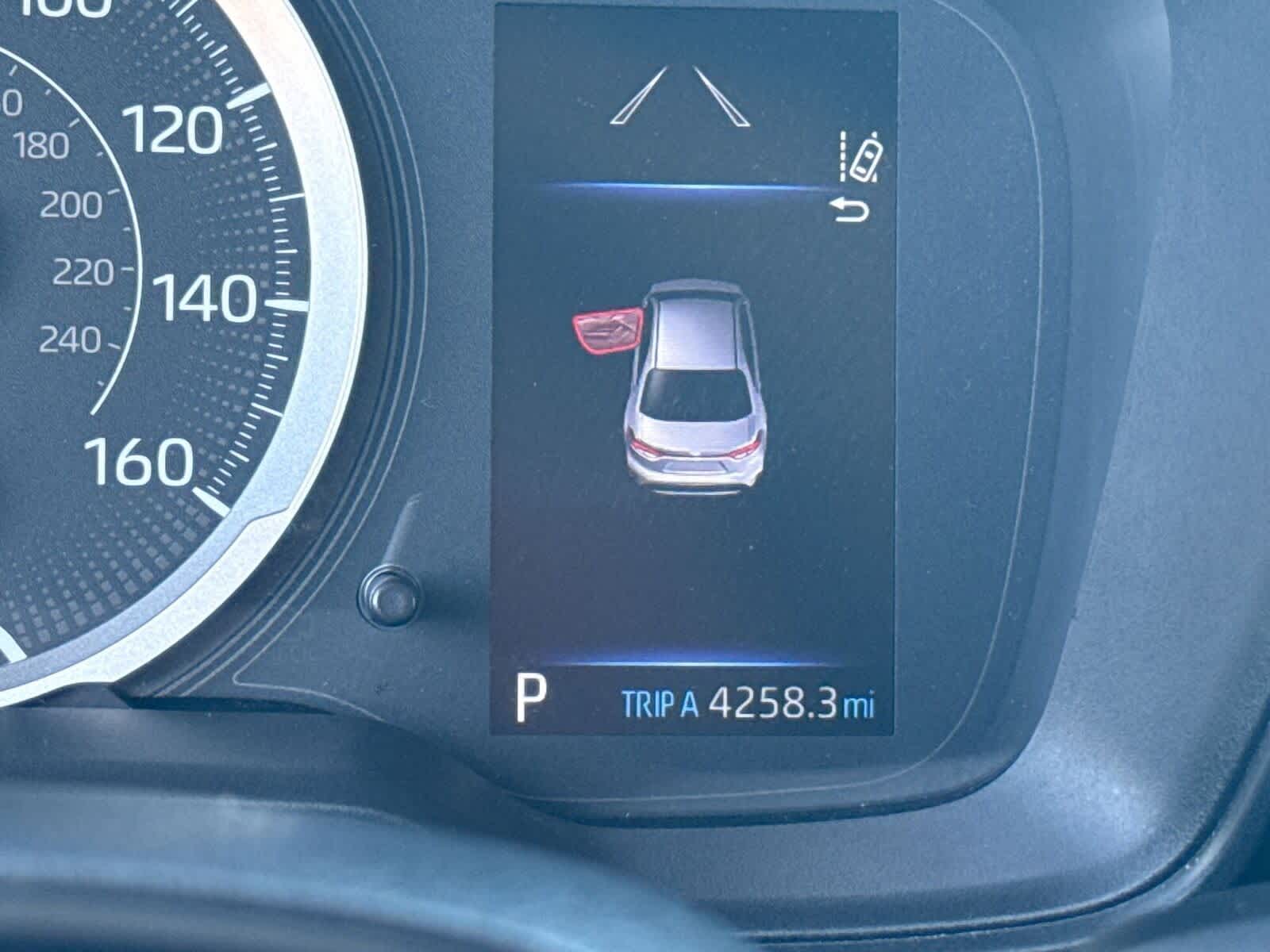 Thumbnail: 2022 Toyota Corolla - 29