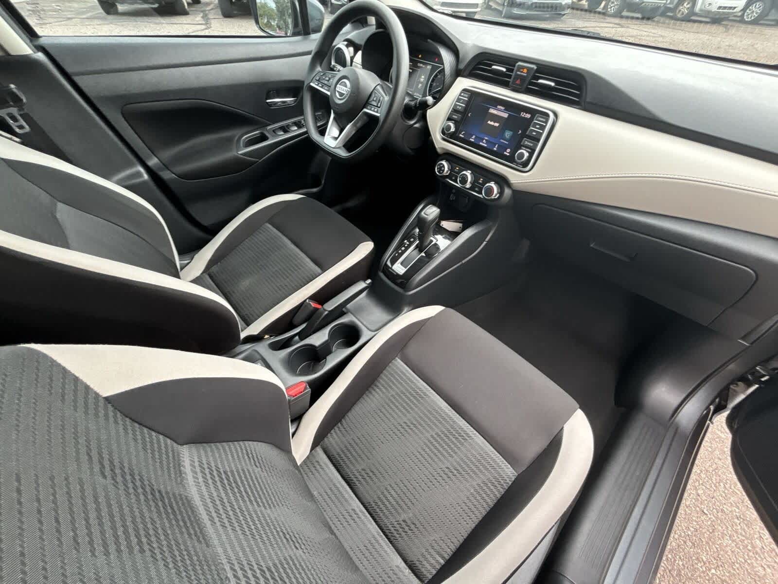 Thumbnail: 2022 Nissan Versa - 16