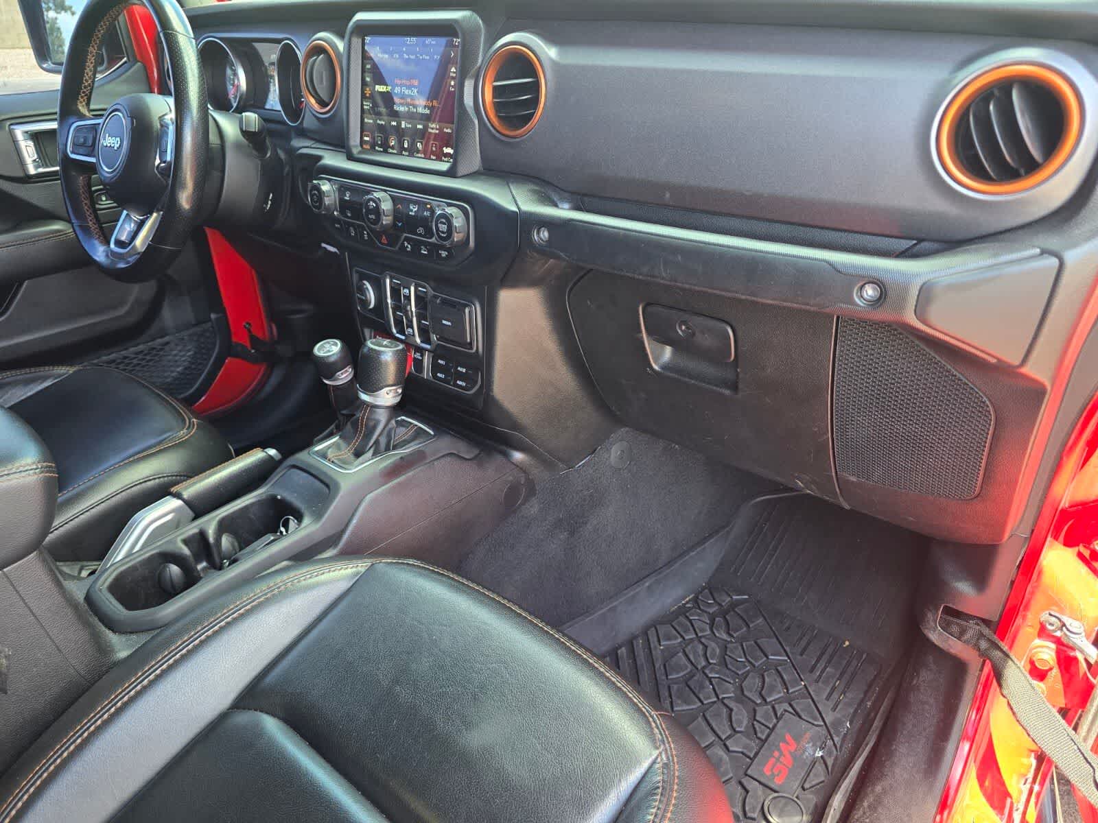 Thumbnail: 2021 Jeep Gladiator - 11