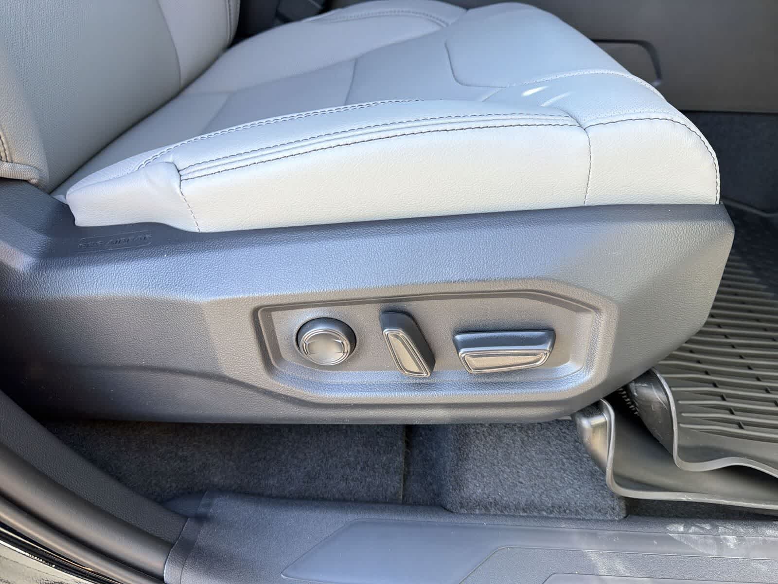 Thumbnail: 2026 Toyota Tundra - 12