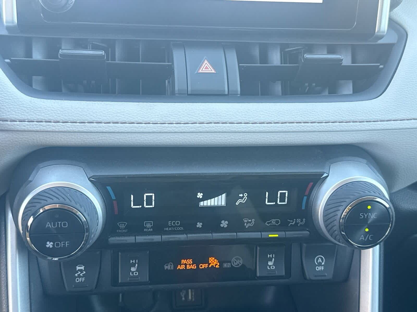 Thumbnail: 2023 Toyota RAV4 - 22