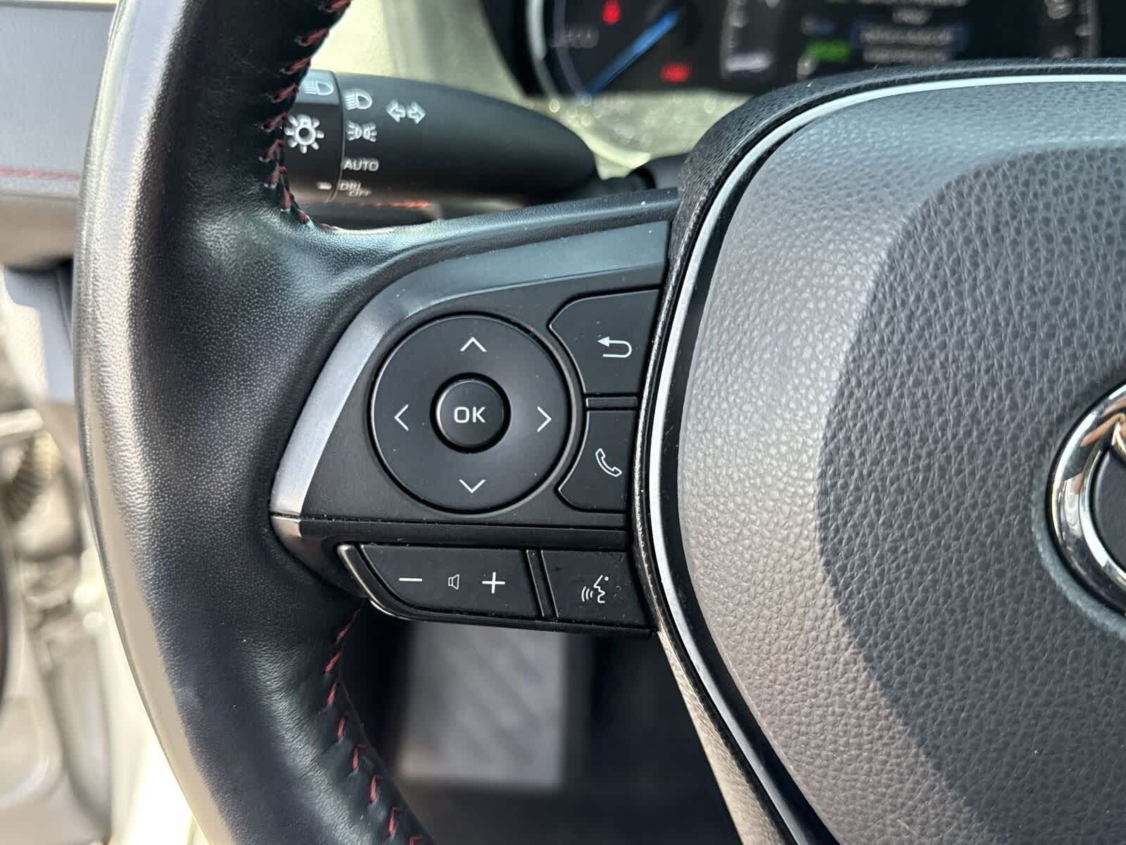 Thumbnail: 2022 Toyota RAV4 - 27