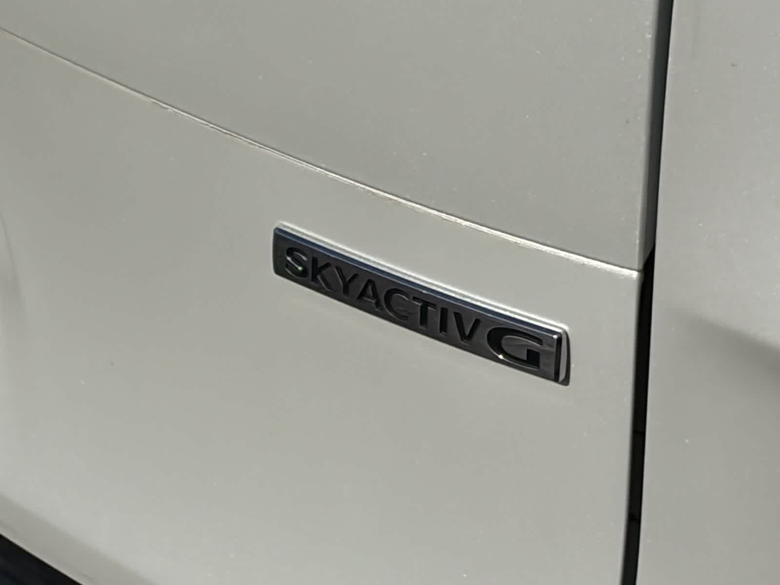 Thumbnail: 2025 Mazda CX-50 - 10