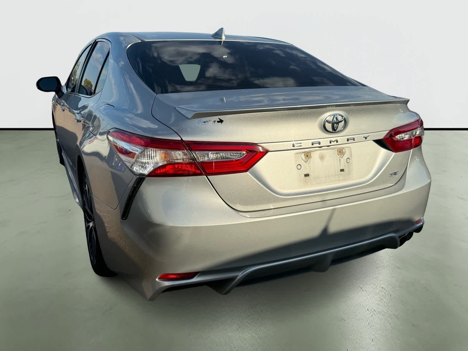 Thumbnail: 2020 Toyota Camry - 3