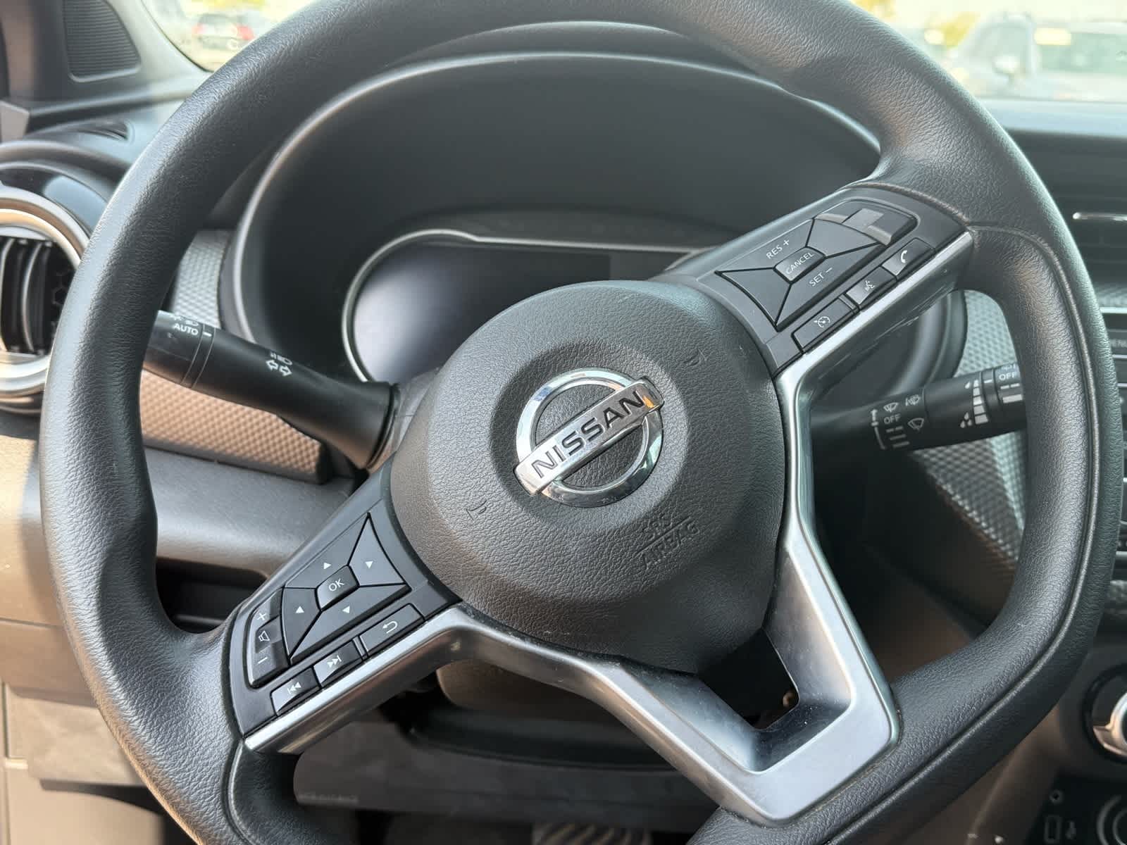 Thumbnail: 2020 Nissan Kicks - 21
