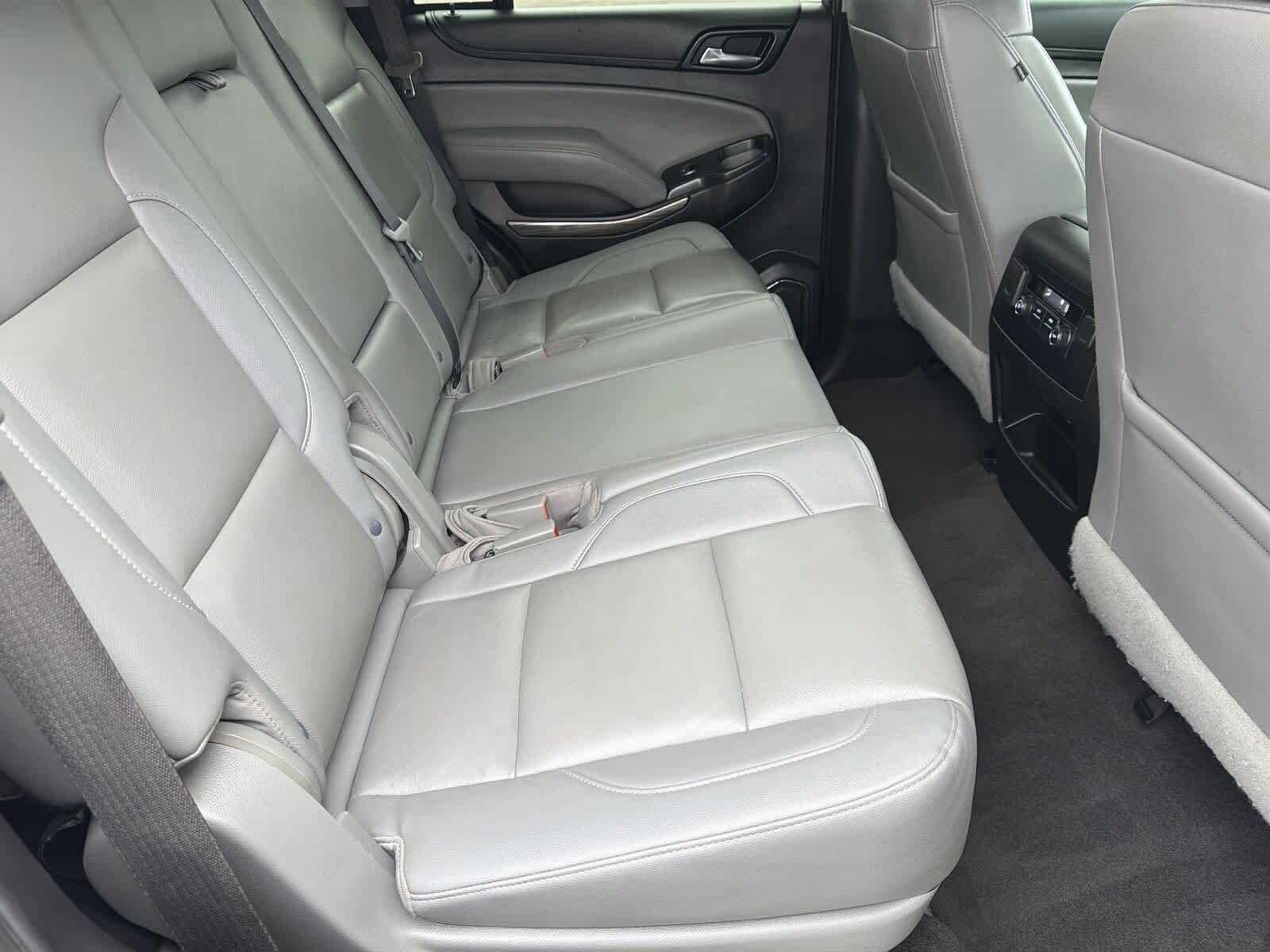 Thumbnail: 2020 Chevrolet Tahoe - 13