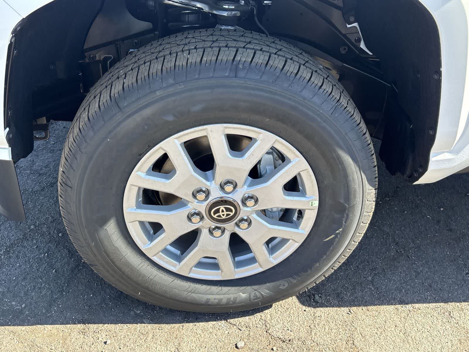 Thumbnail: 2025 Toyota Tacoma - 10