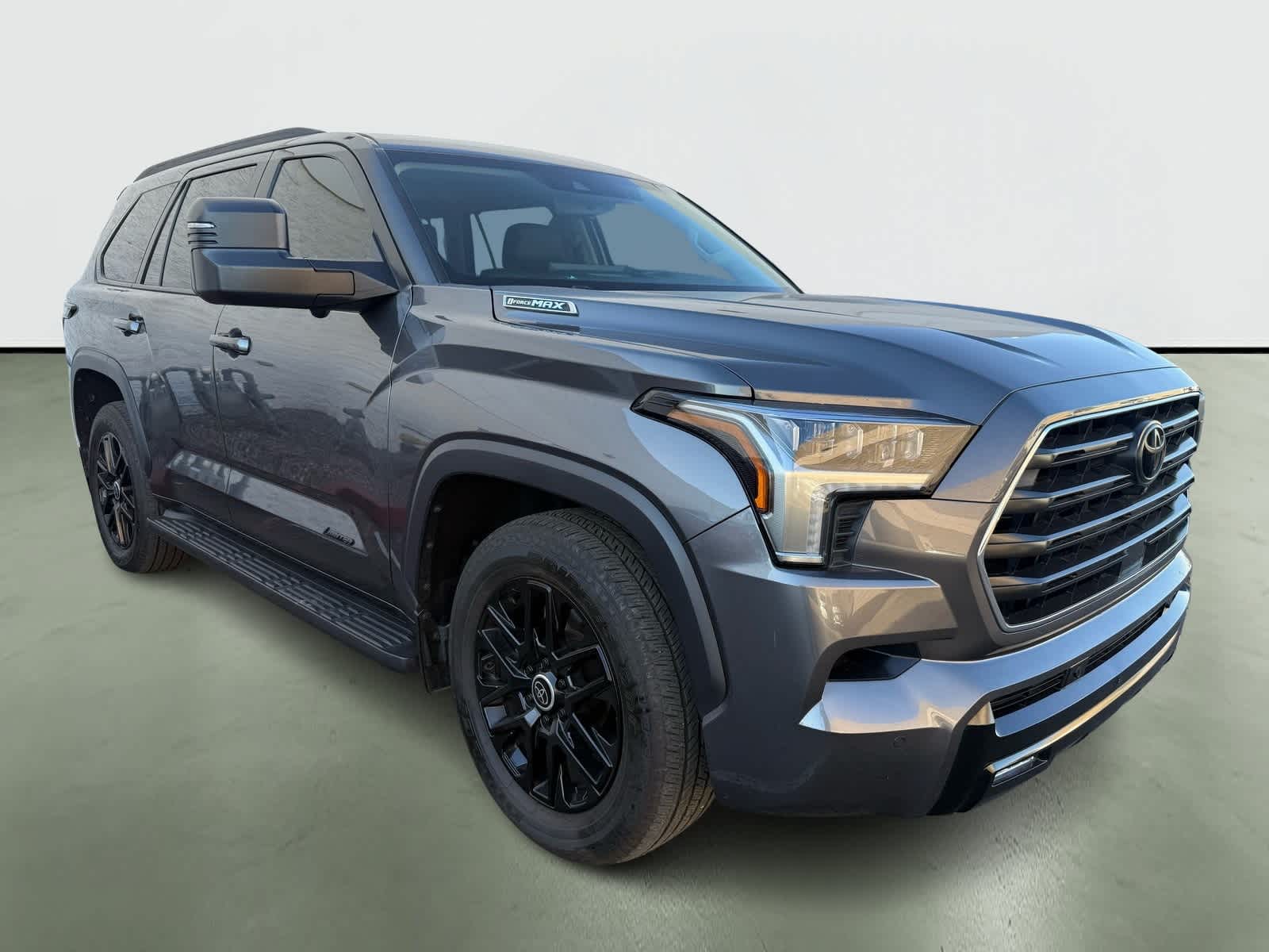 Thumbnail: 2024 Toyota Sequoia - 4