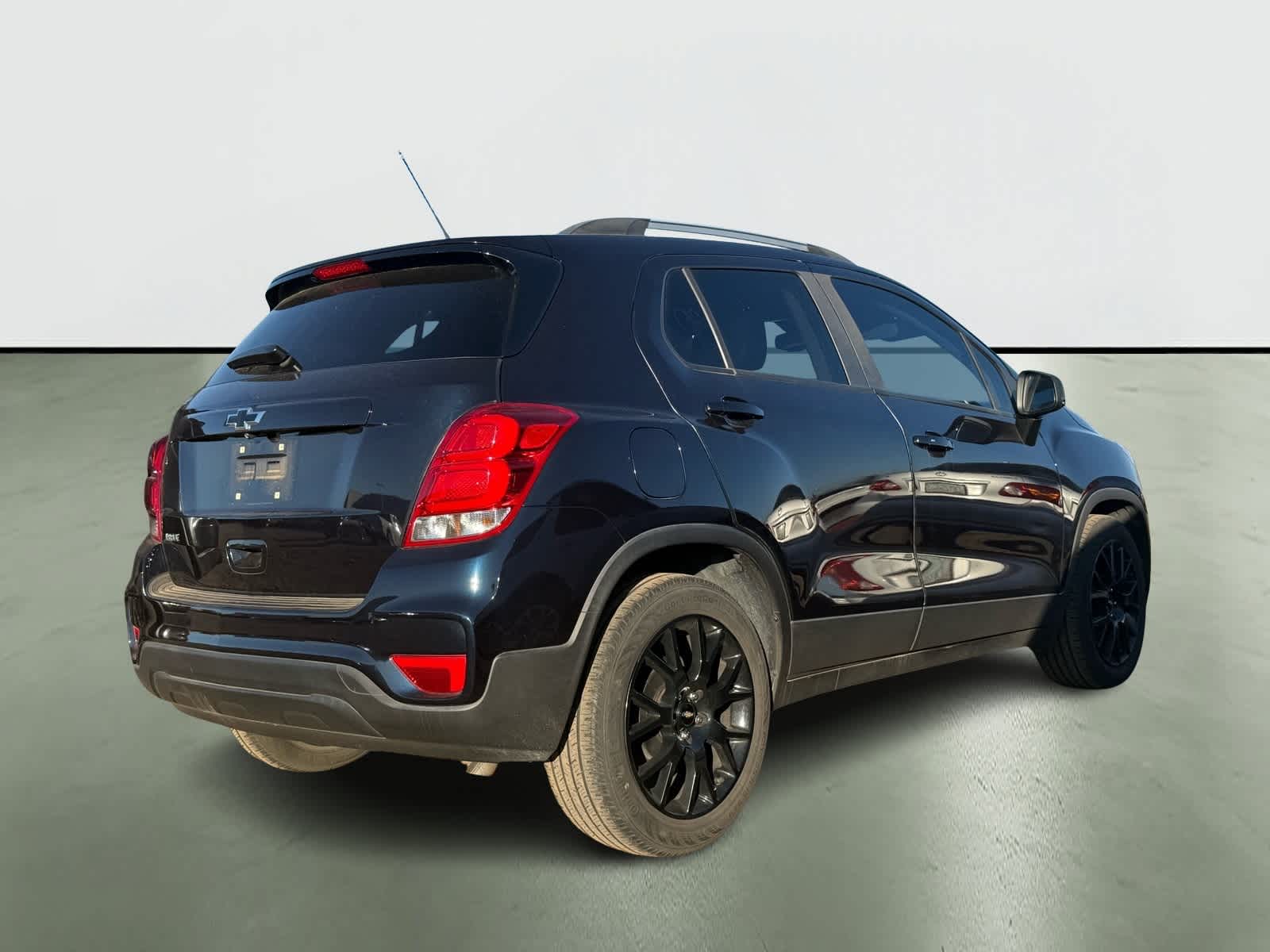 Thumbnail: 2021 Chevrolet Trax - 4