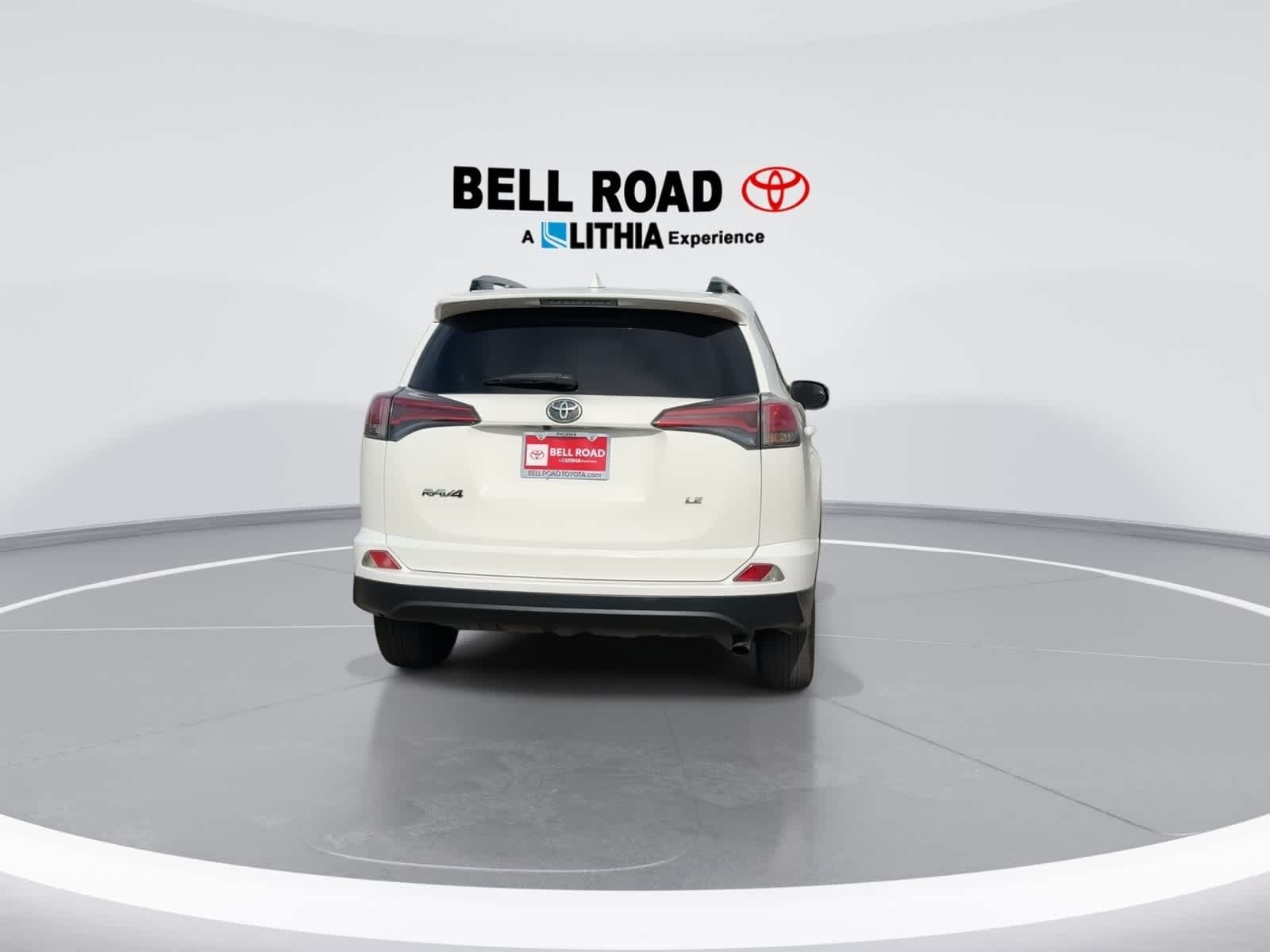 Thumbnail: 2018 Toyota RAV4 - 7
