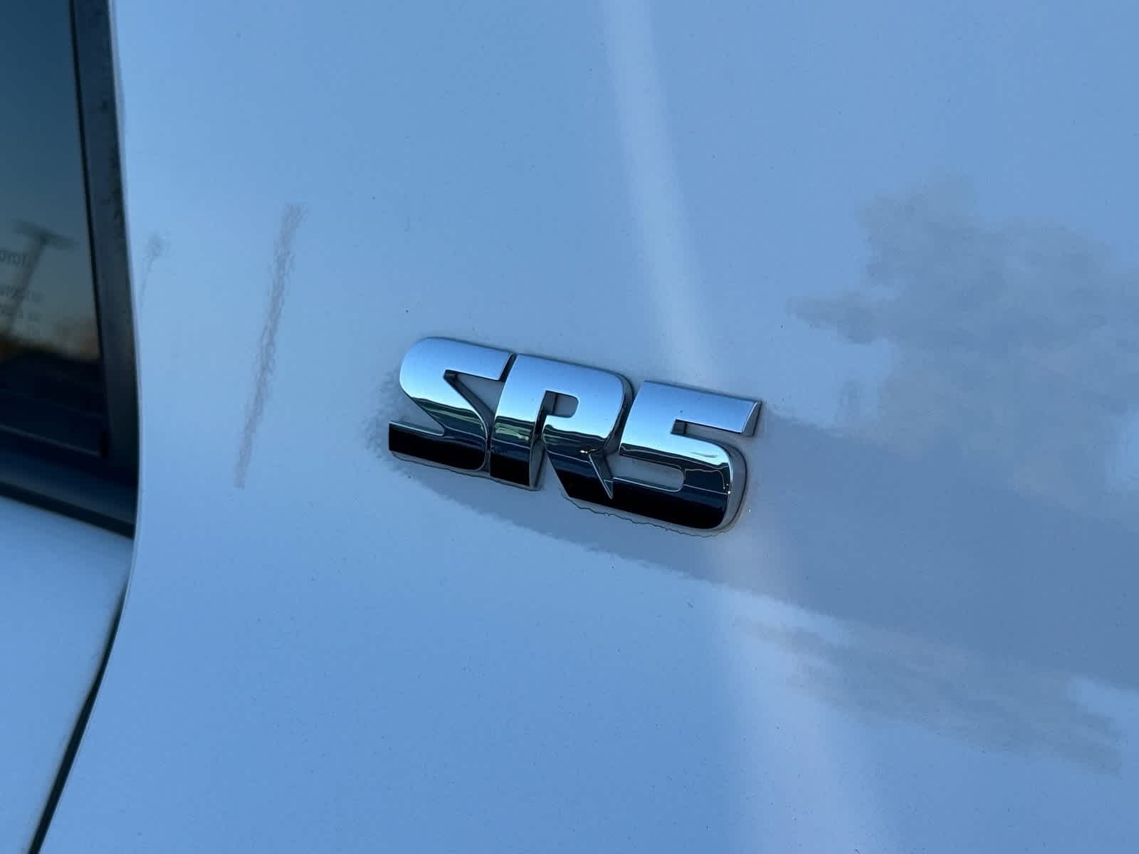 Thumbnail: 2019 Toyota 4Runner - 9