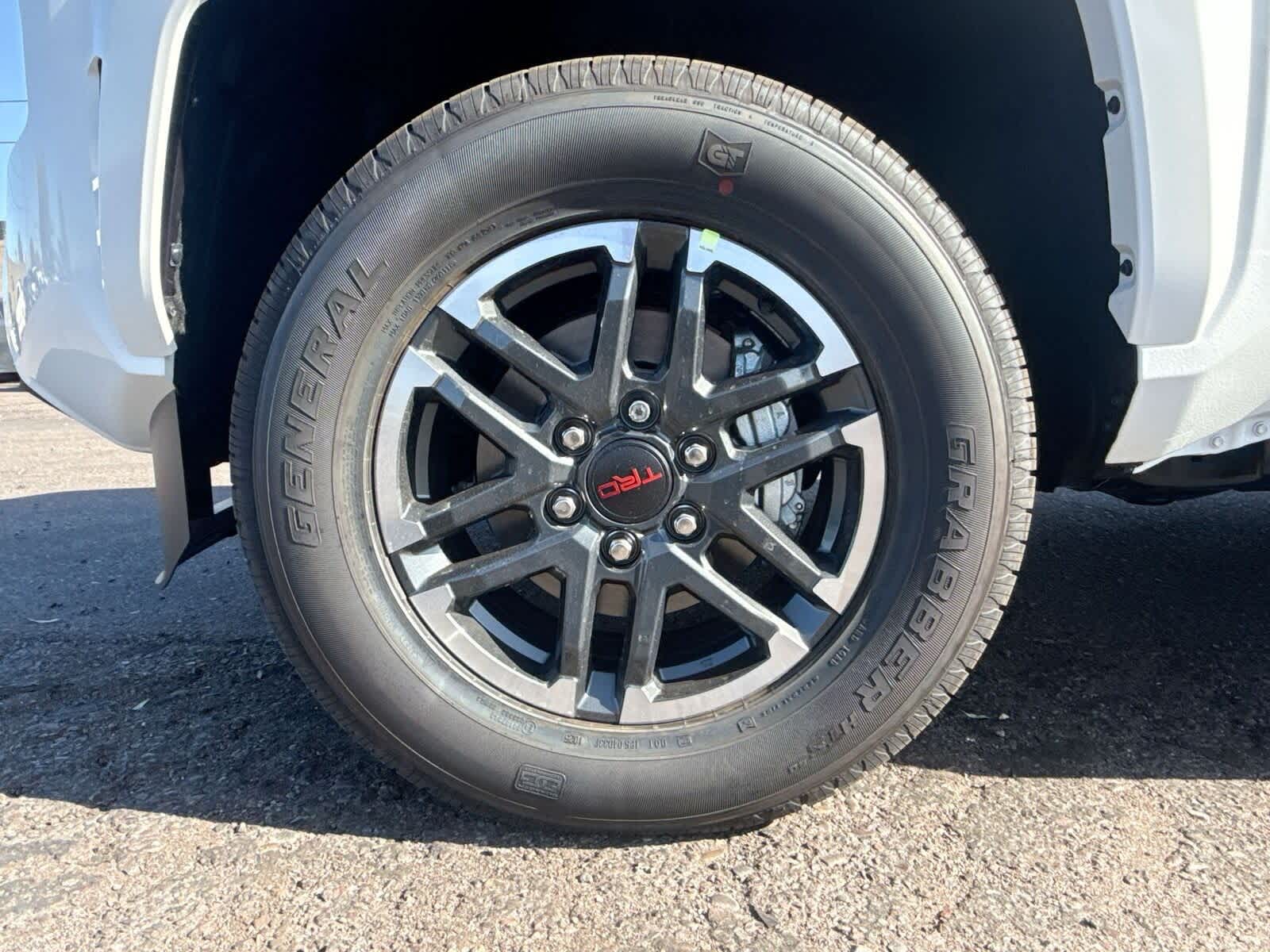 Thumbnail: 2025 Toyota Tacoma - 10