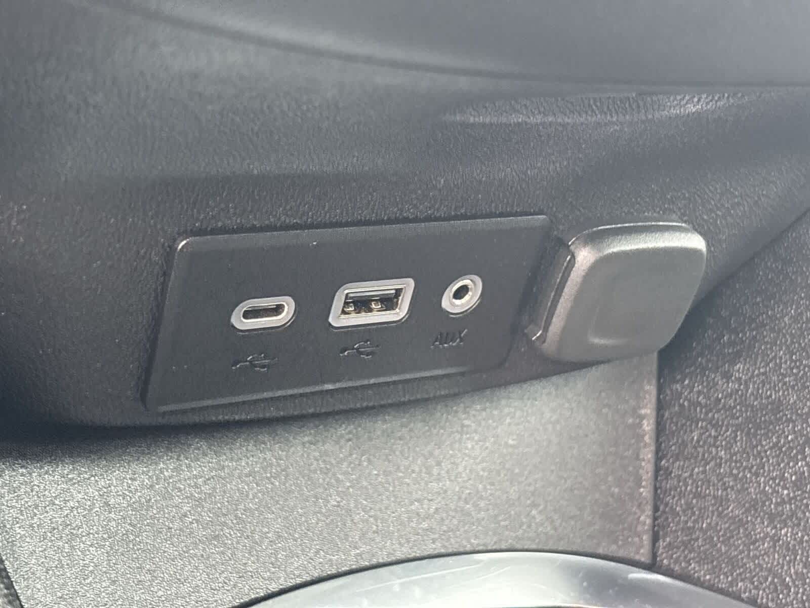 Thumbnail: 2025 Chevrolet Malibu - 28