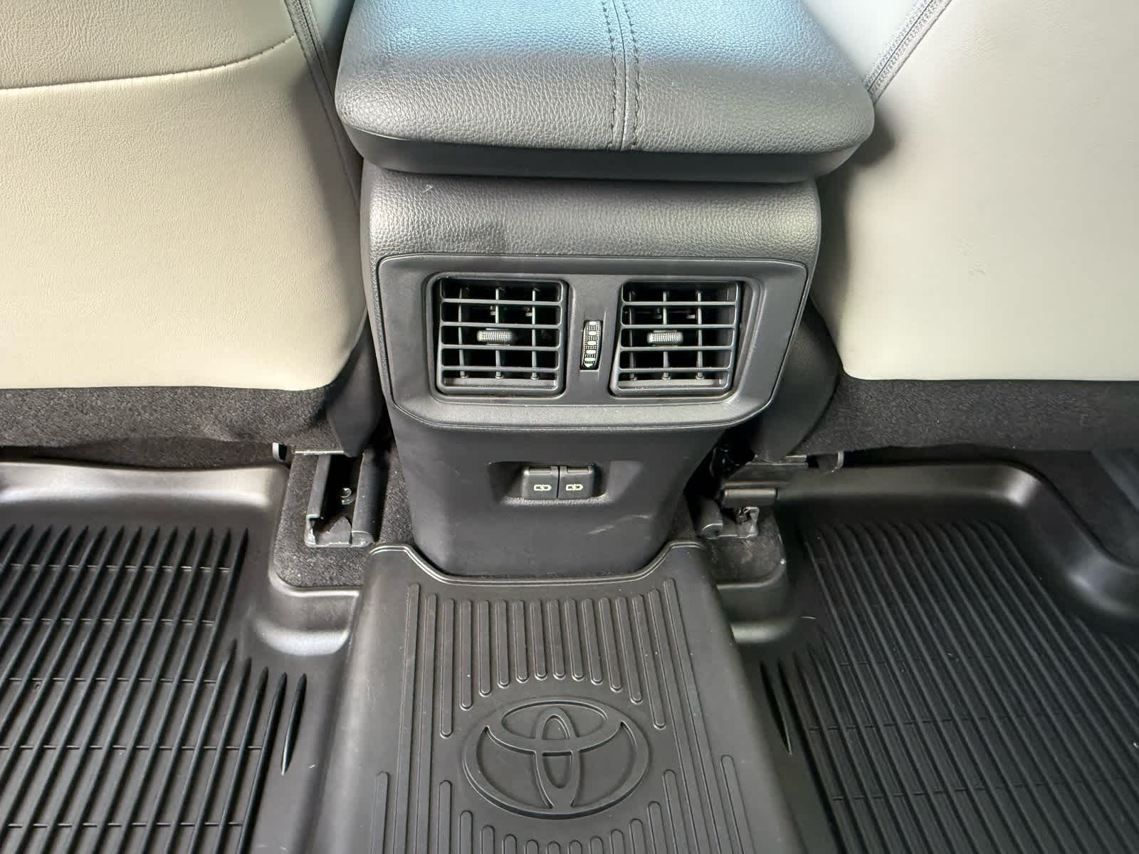 Thumbnail: 2023 Toyota RAV4 - 9
