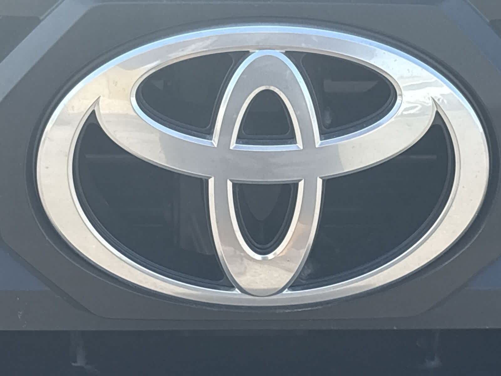 Thumbnail: 2025 Toyota Tacoma - 33