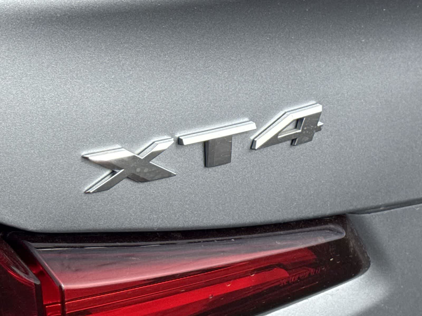 Thumbnail: 2024 Cadillac XT4 - 34