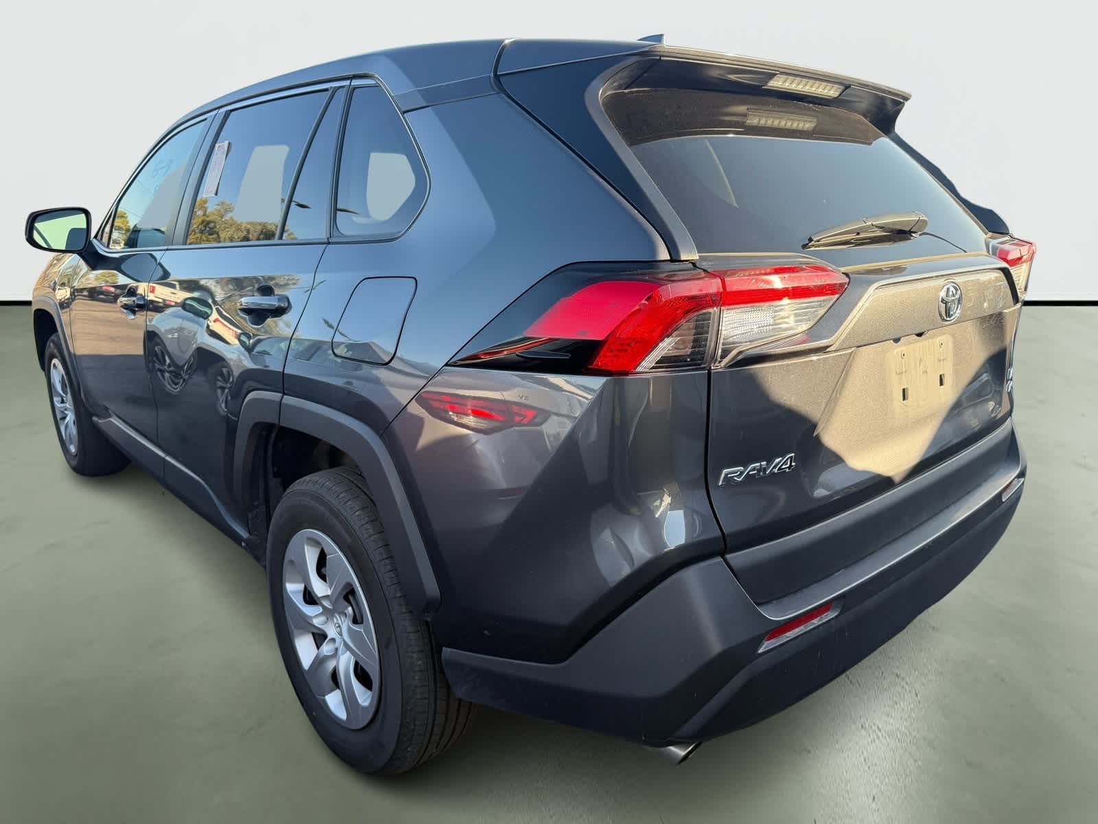 2024 Toyota RAV4 LE 3