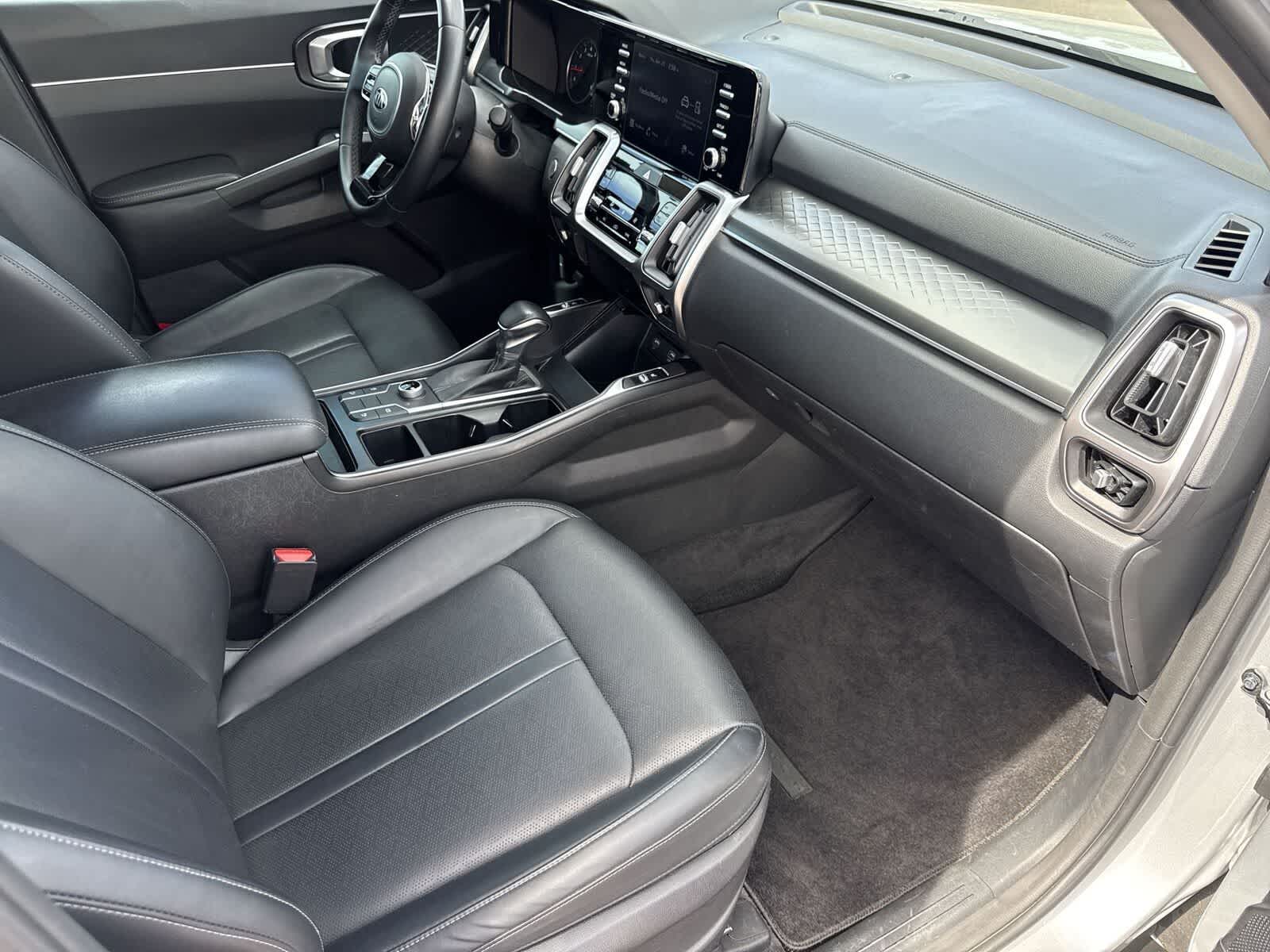 Thumbnail: 2021 Kia Sorento - 12