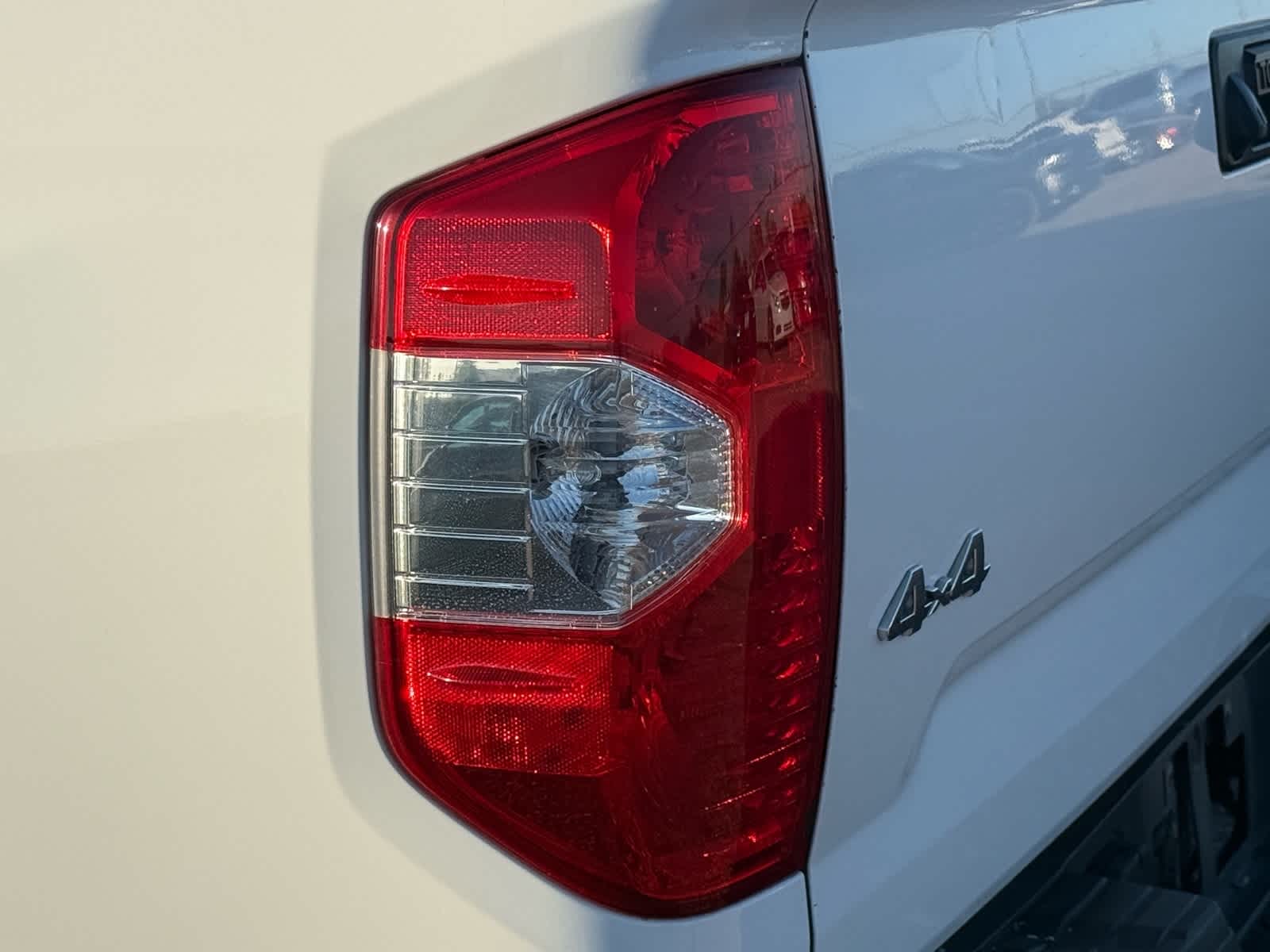 Thumbnail: 2020 Toyota Tundra - 12
