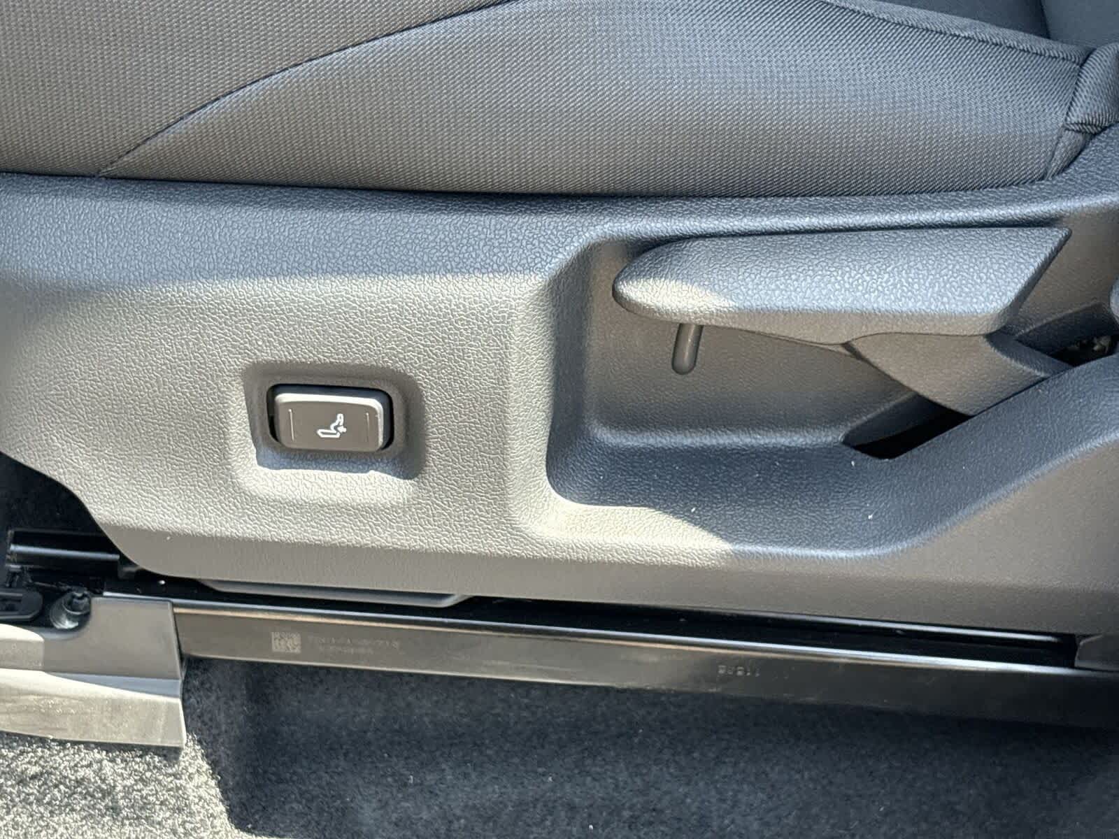 Thumbnail: 2025 Toyota Tacoma - 18