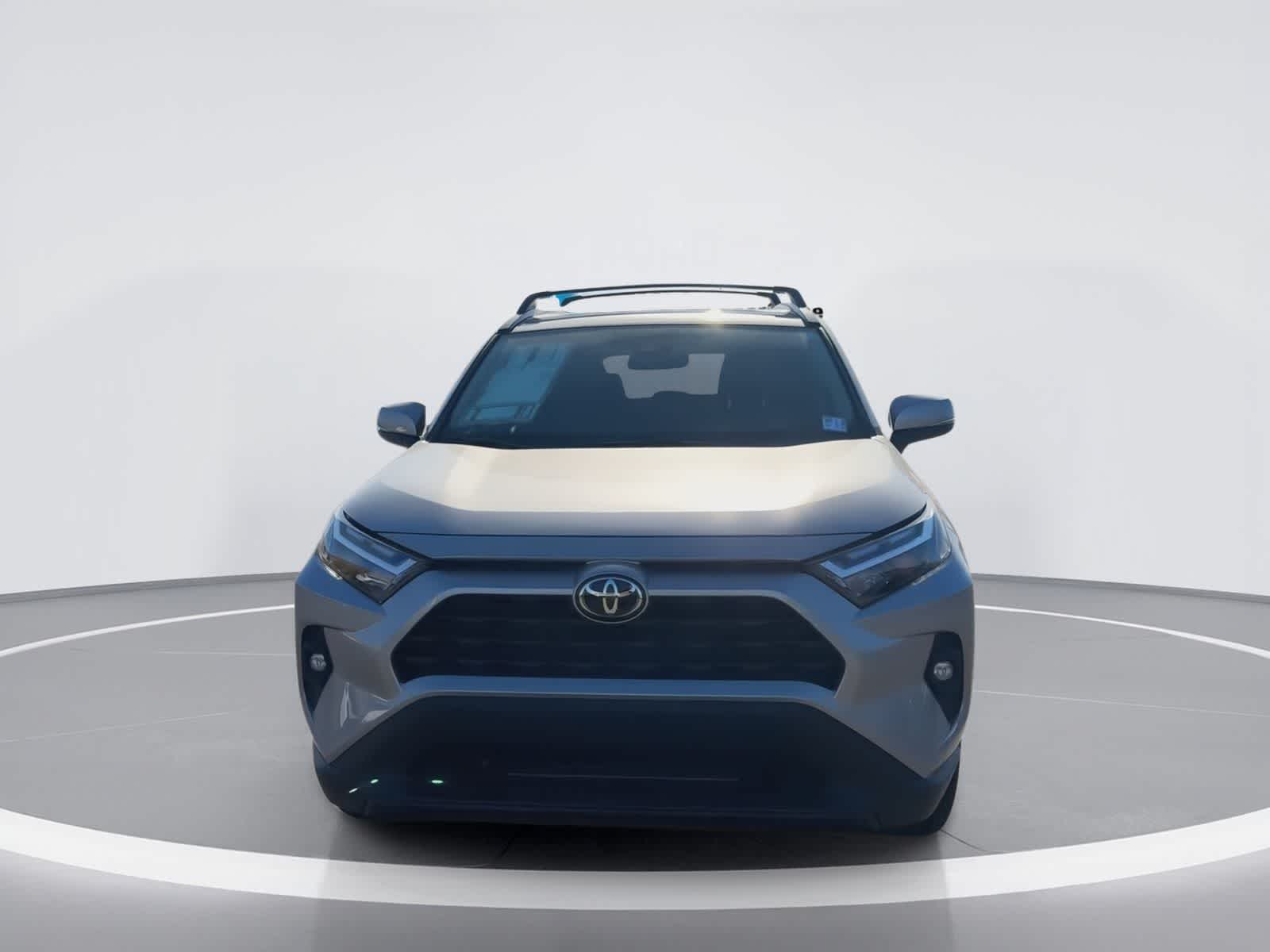 Thumbnail: 2025 Toyota RAV4 - 3