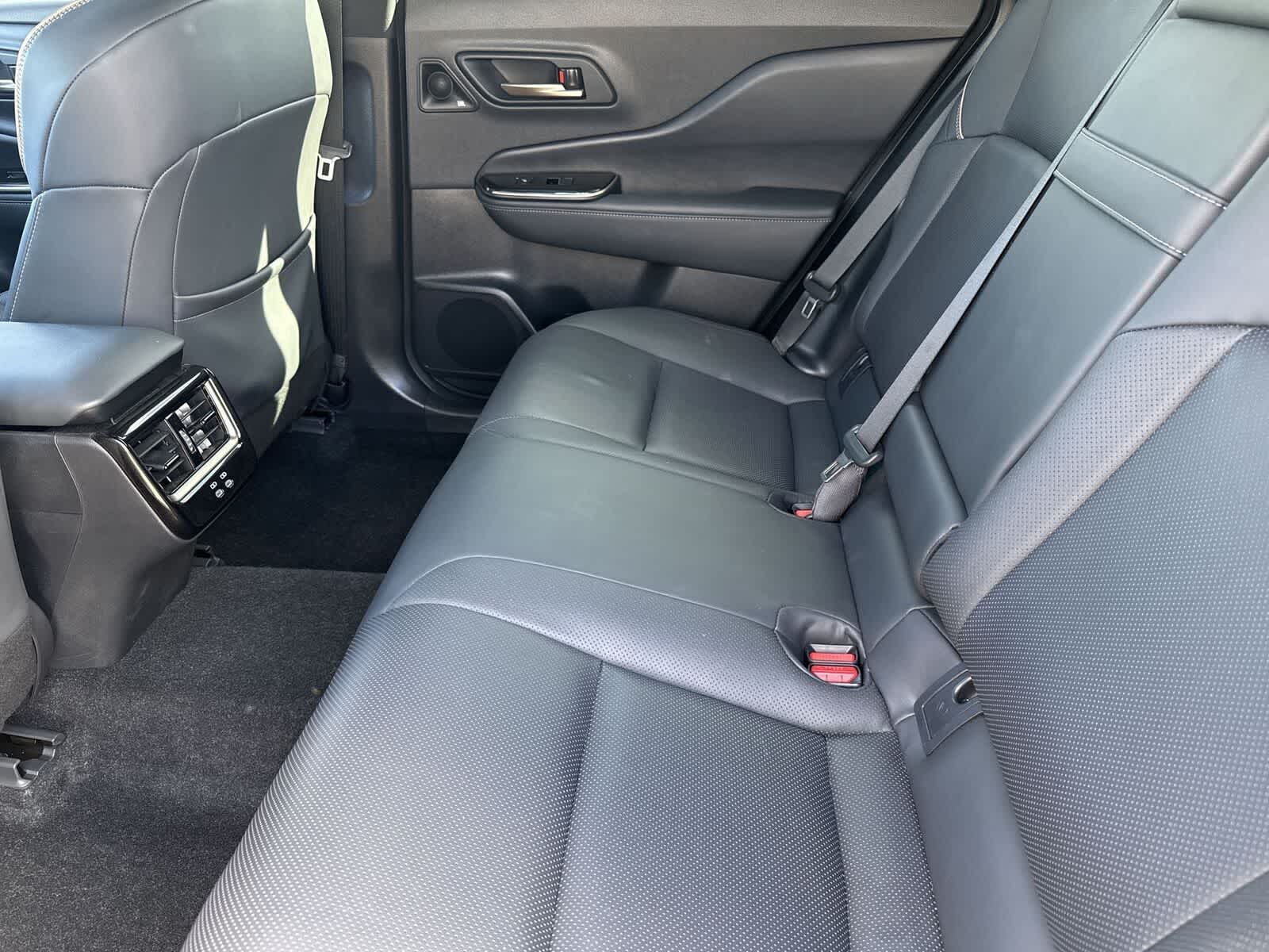 Thumbnail: 2025 Toyota Crown Signia - 15