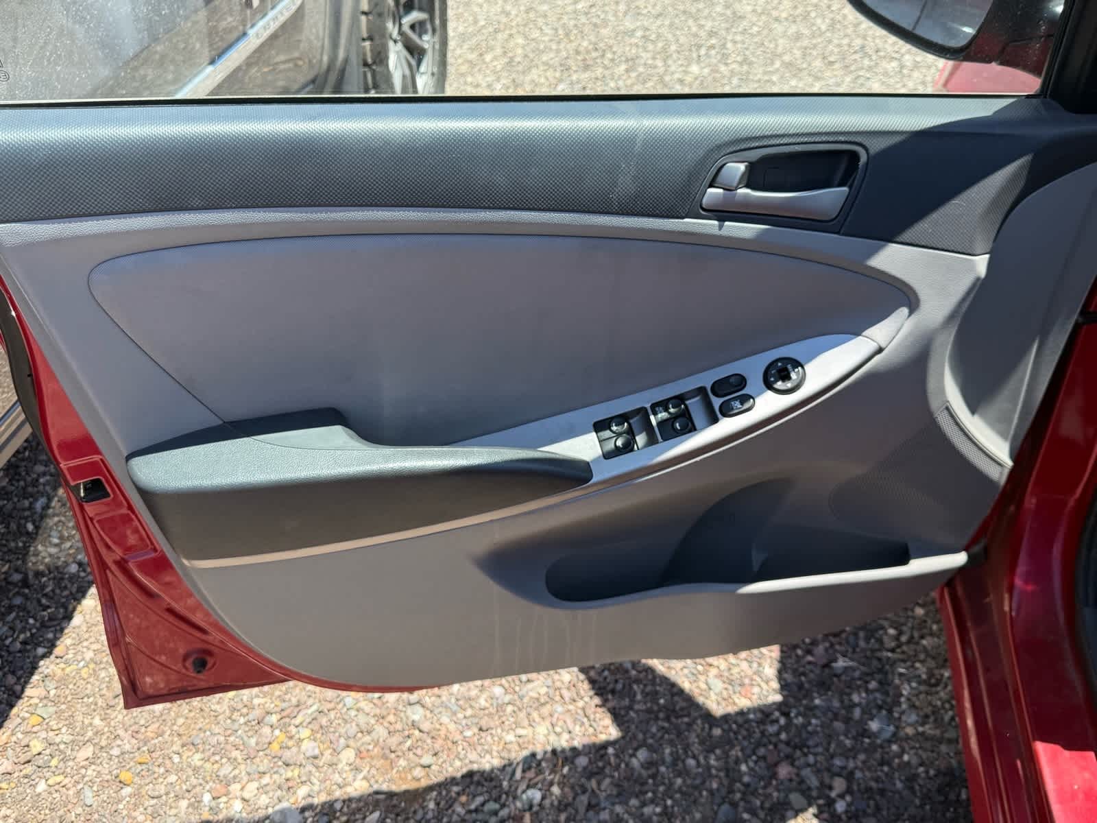 Thumbnail: 2015 Hyundai Accent - 12