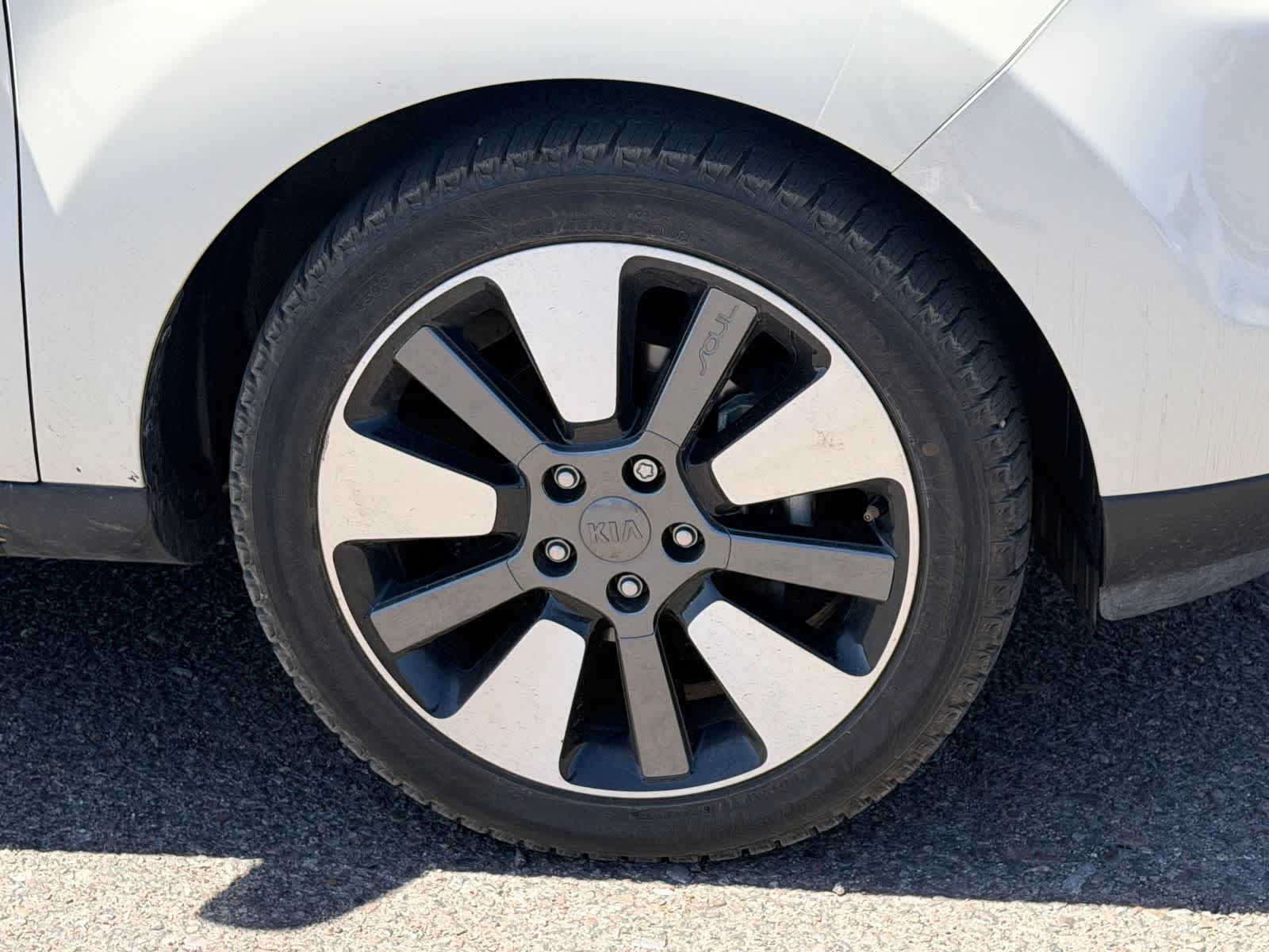 Thumbnail: 2016 Kia Soul - 6