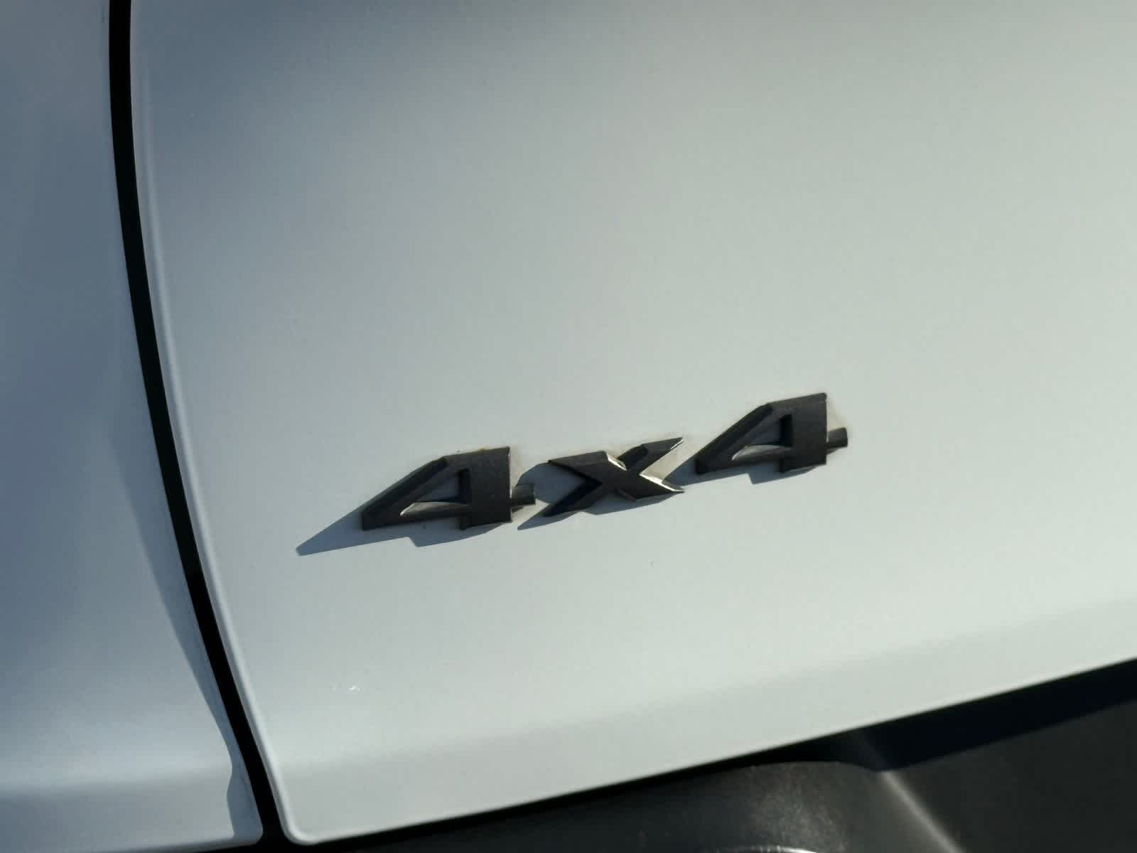 Thumbnail: 2016 Jeep Cherokee - 8