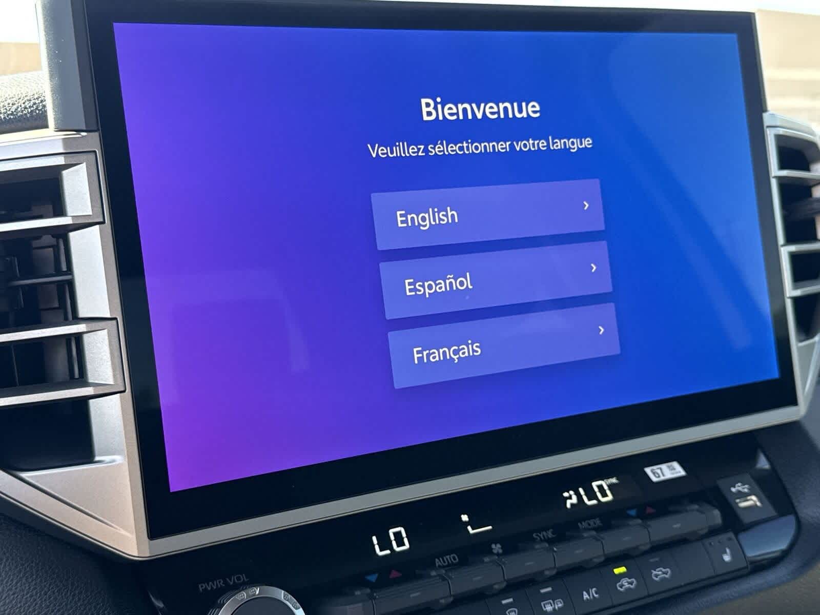 Thumbnail: 2025 Toyota Tundra - 21