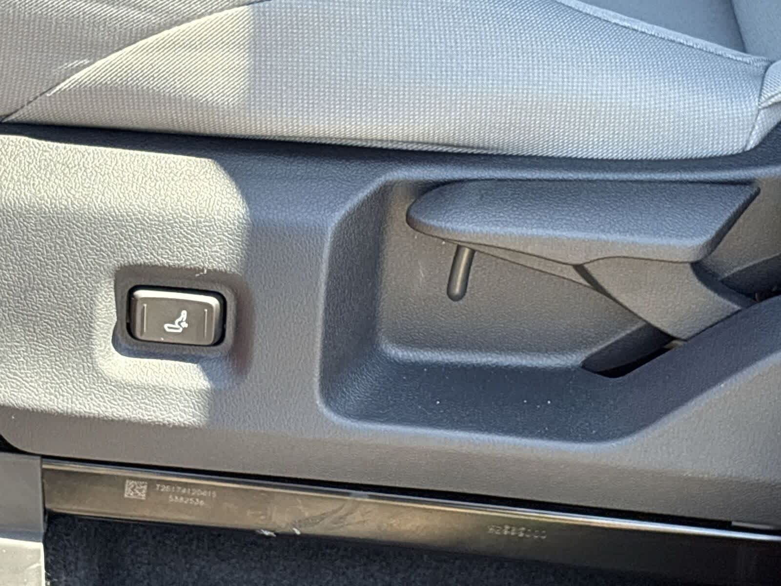 Thumbnail: 2025 Toyota Tacoma - 18