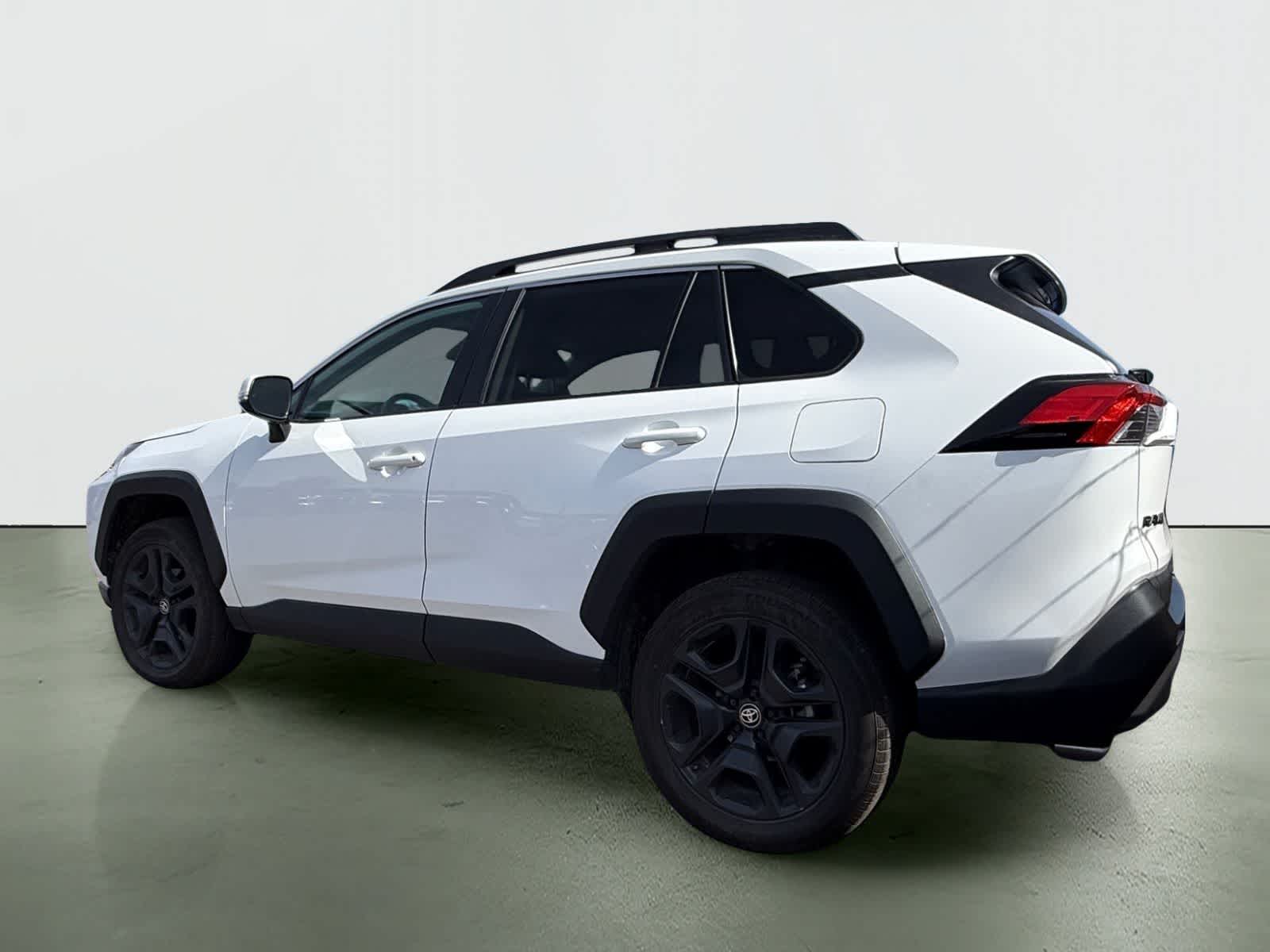 Thumbnail: 2024 Toyota RAV4 - 4