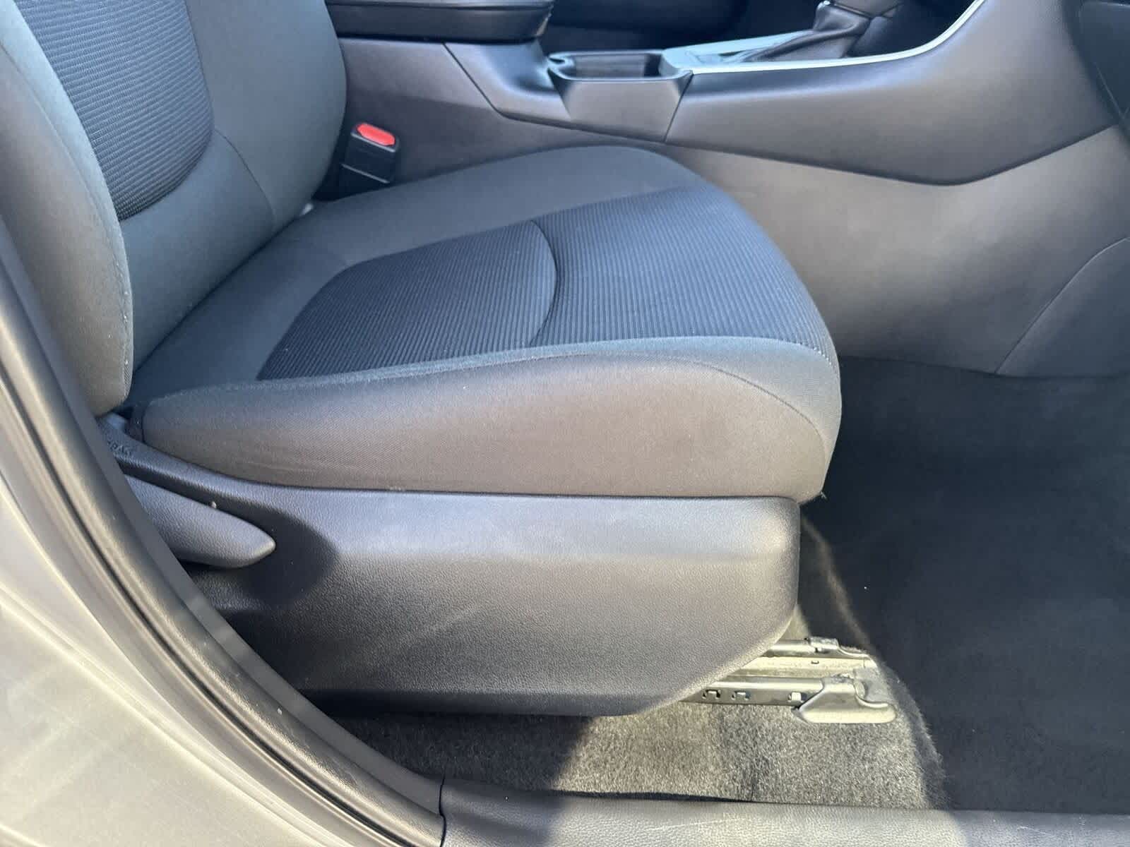 Thumbnail: 2024 Toyota RAV4 - 12