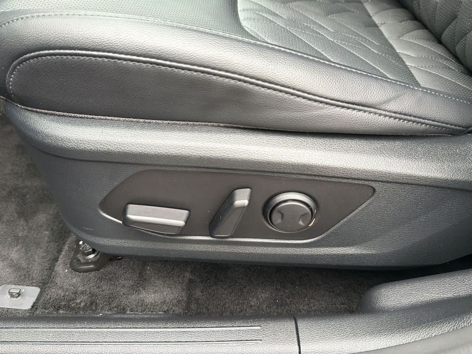 Thumbnail: 2023 Kia Sportage - 18